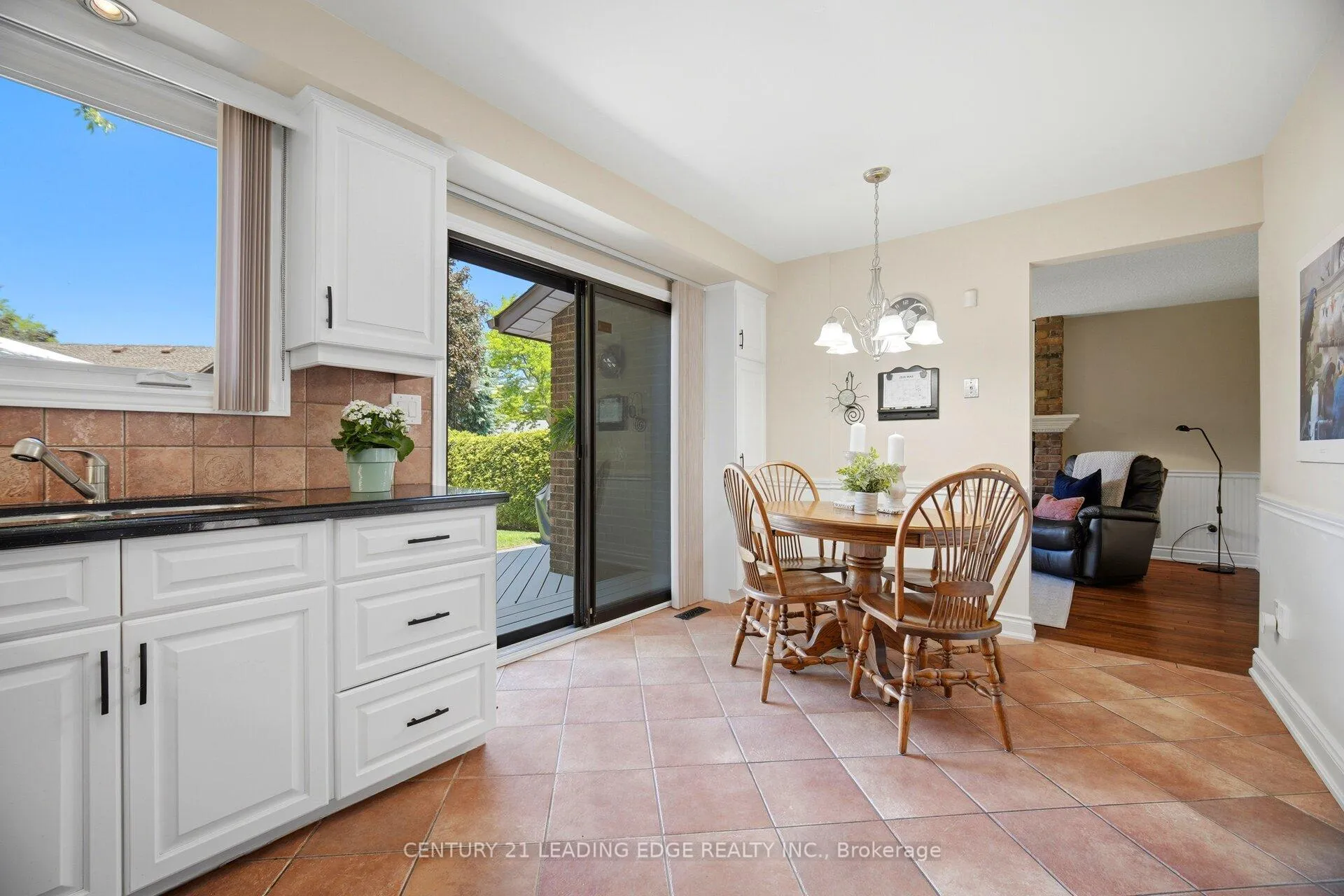 Photo 43 of 2203 Previn Court, Burlington, Brant Hills — HOMEH