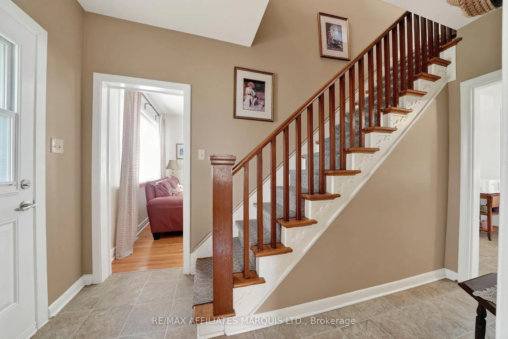 Photo 9 of 83 Eleventh Street E, Cornwall, Cornwall — HOMEH