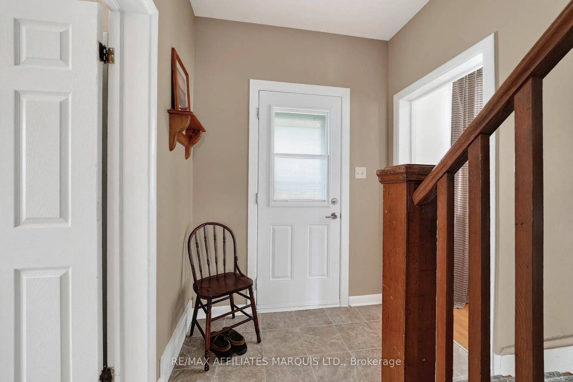 Photo 10 of 83 Eleventh Street E, Cornwall, Cornwall — HOMEH