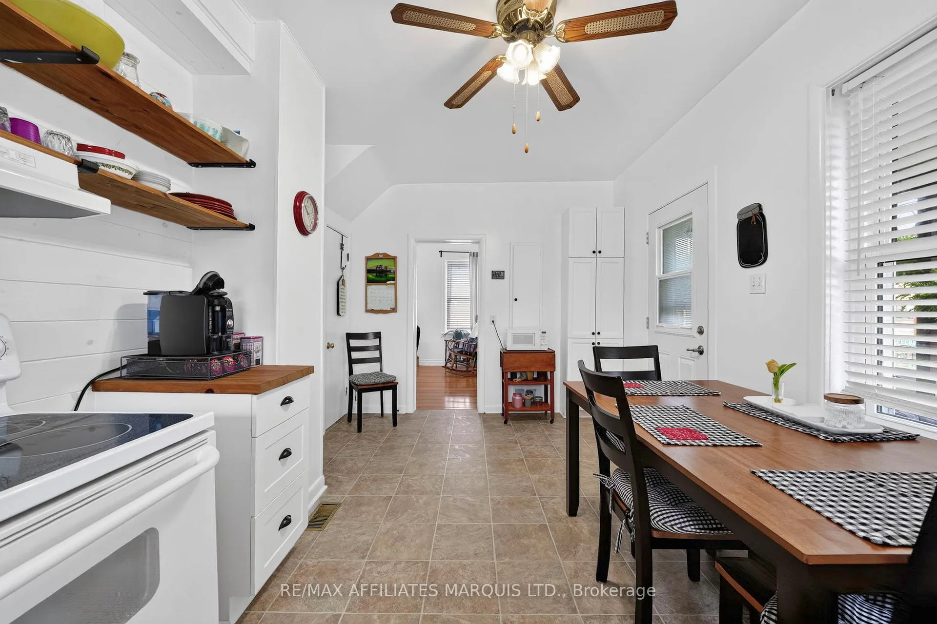 Photo 14 of 83 Eleventh Street E, Cornwall, Cornwall — HOMEH