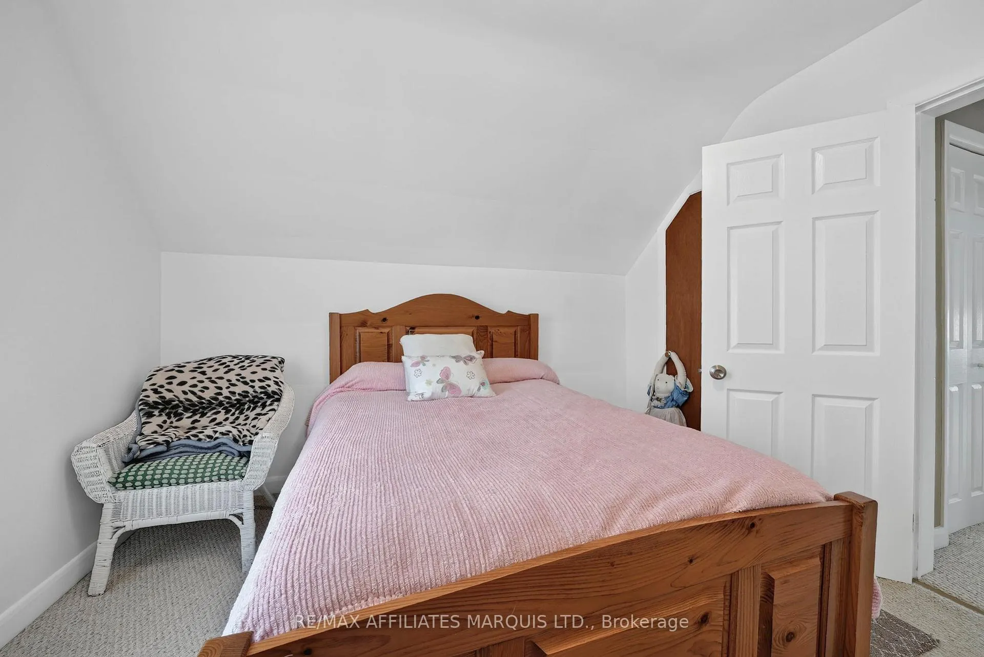 Photo 22 of 83 Eleventh Street E, Cornwall, Cornwall — HOMEH