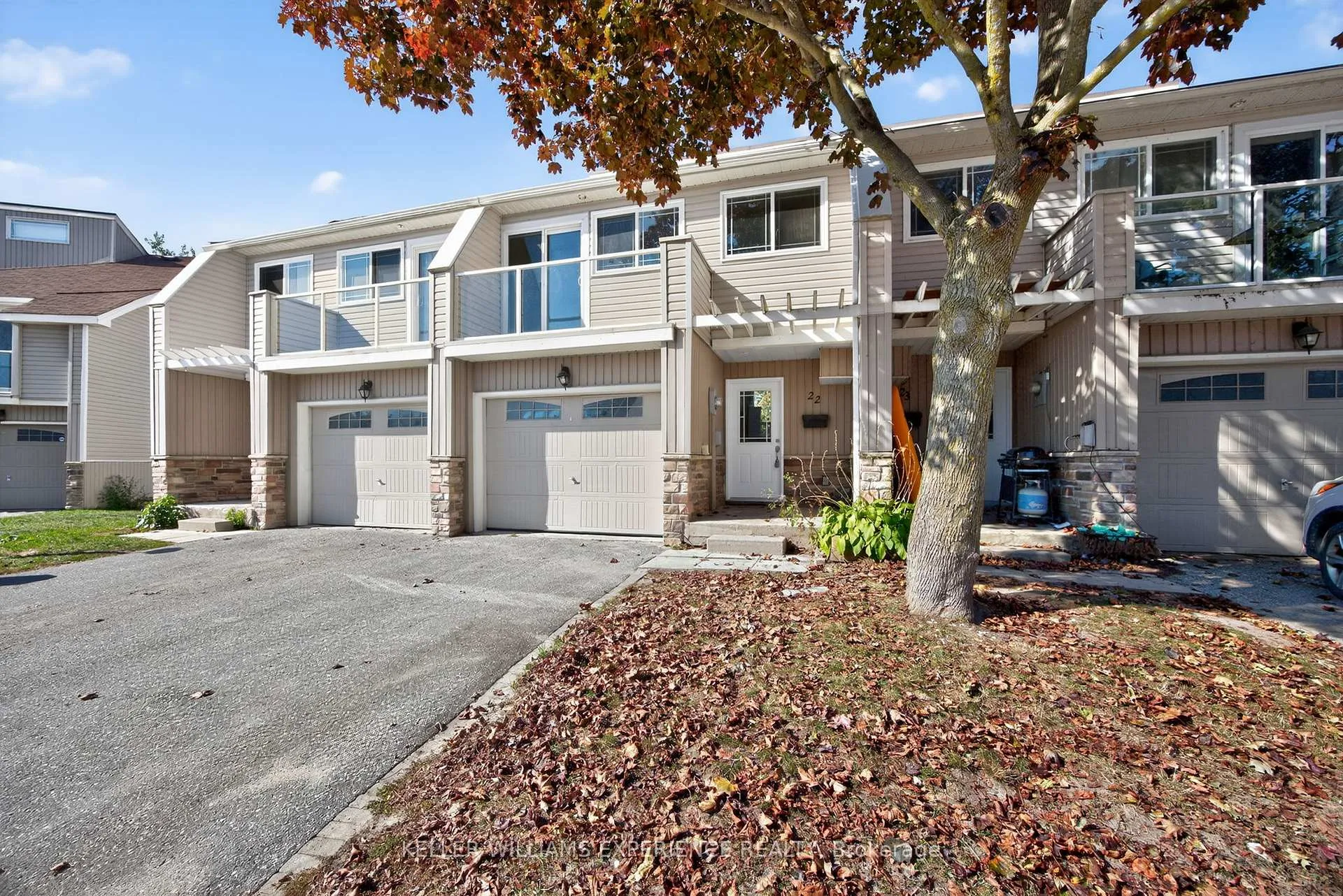 Photo 2 of Unit #22, 12 Lankin Boulevard, Orillia — HOMEH