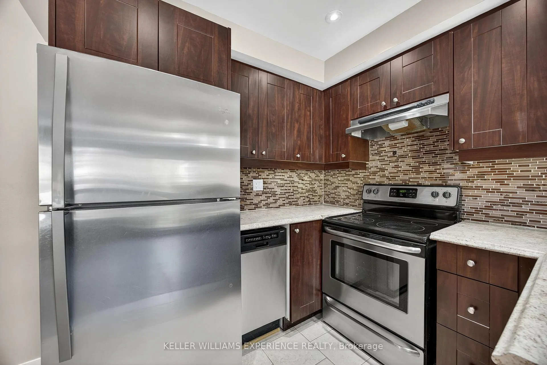 Photo 13 of Unit #22, 12 Lankin Boulevard, Orillia — HOMEH