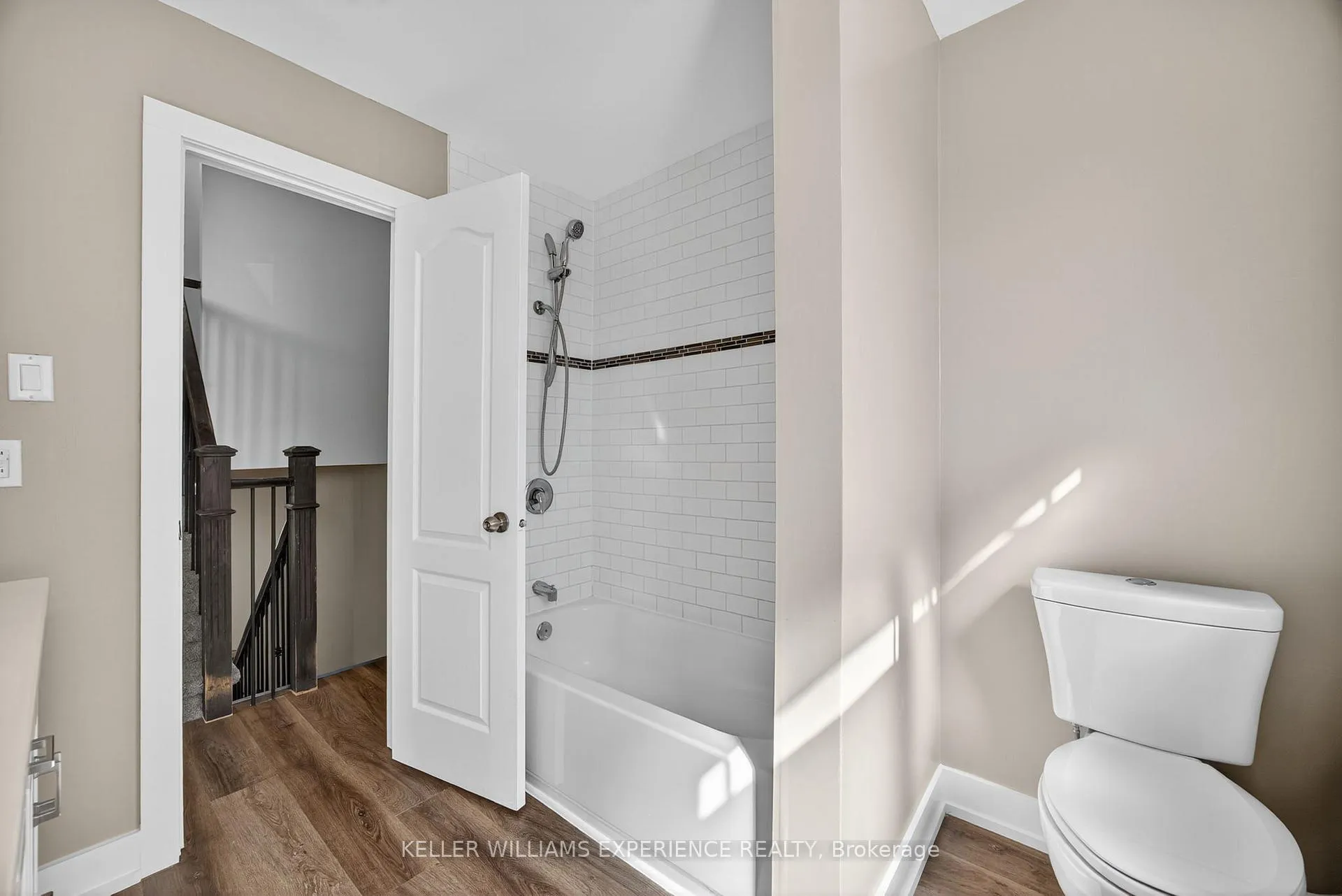 Photo 23 of Unit #22, 12 Lankin Boulevard, Orillia — HOMEH