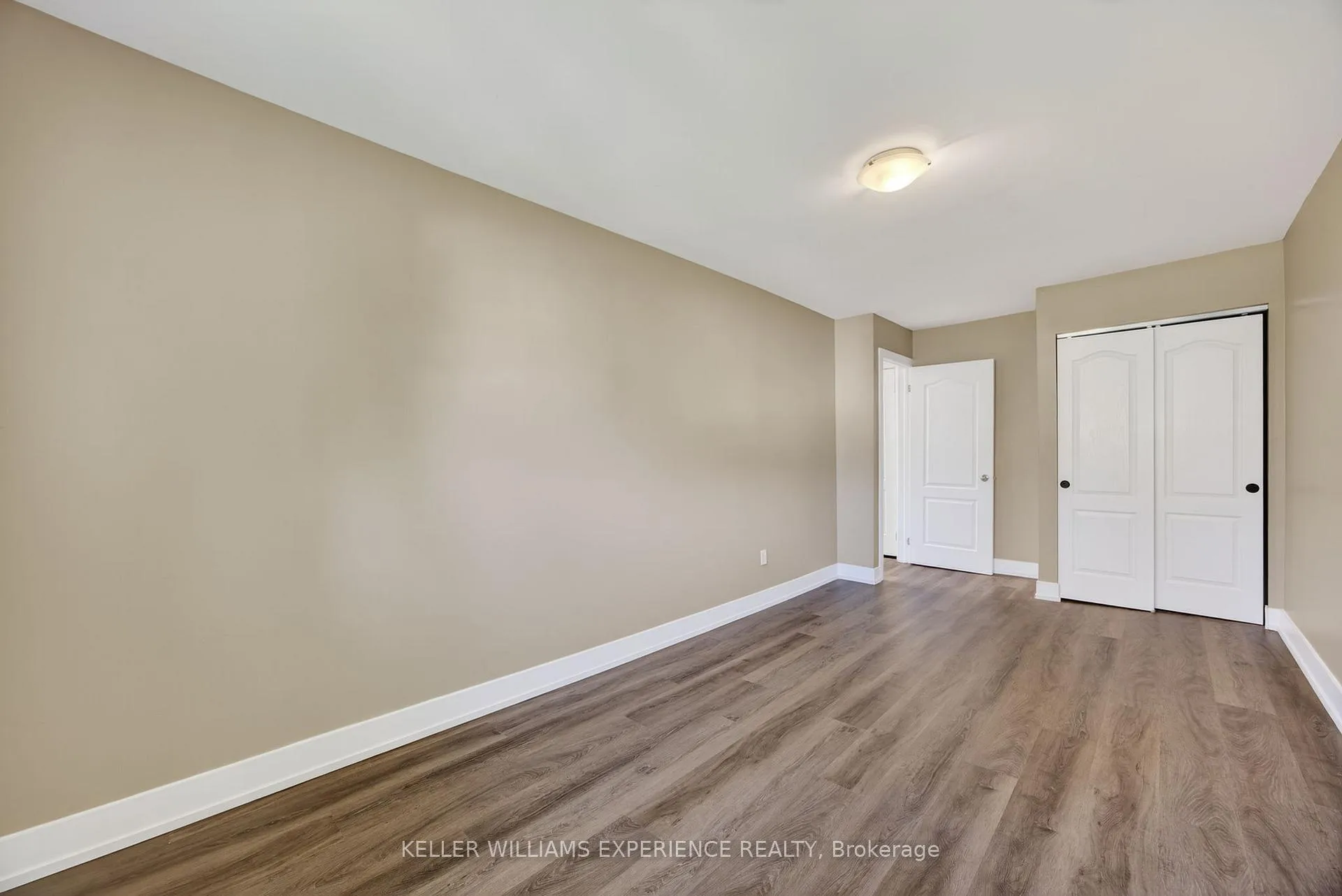 Photo 27 of Unit #22, 12 Lankin Boulevard, Orillia — HOMEH