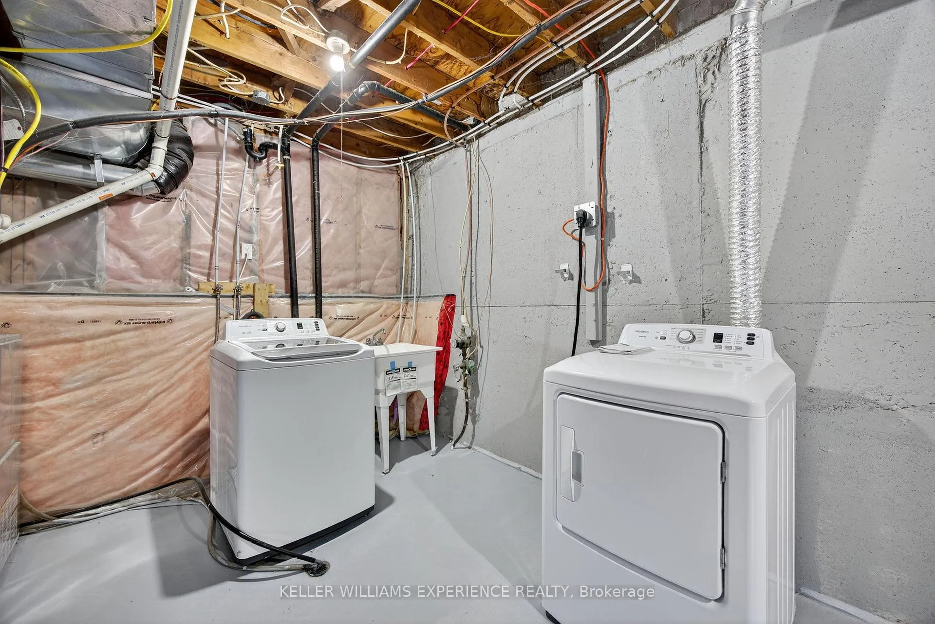 Photo 32 of Unit #22, 12 Lankin Boulevard, Orillia — HOMEH