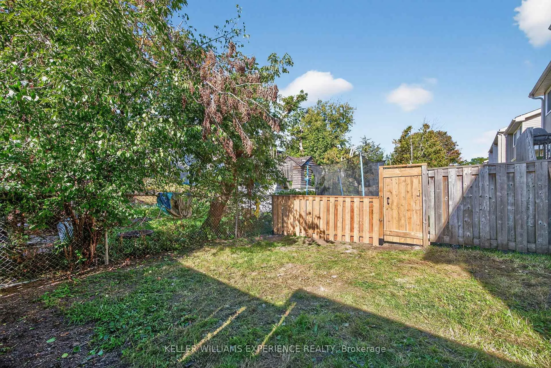 Photo 40 of Unit #22, 12 Lankin Boulevard, Orillia — HOMEH