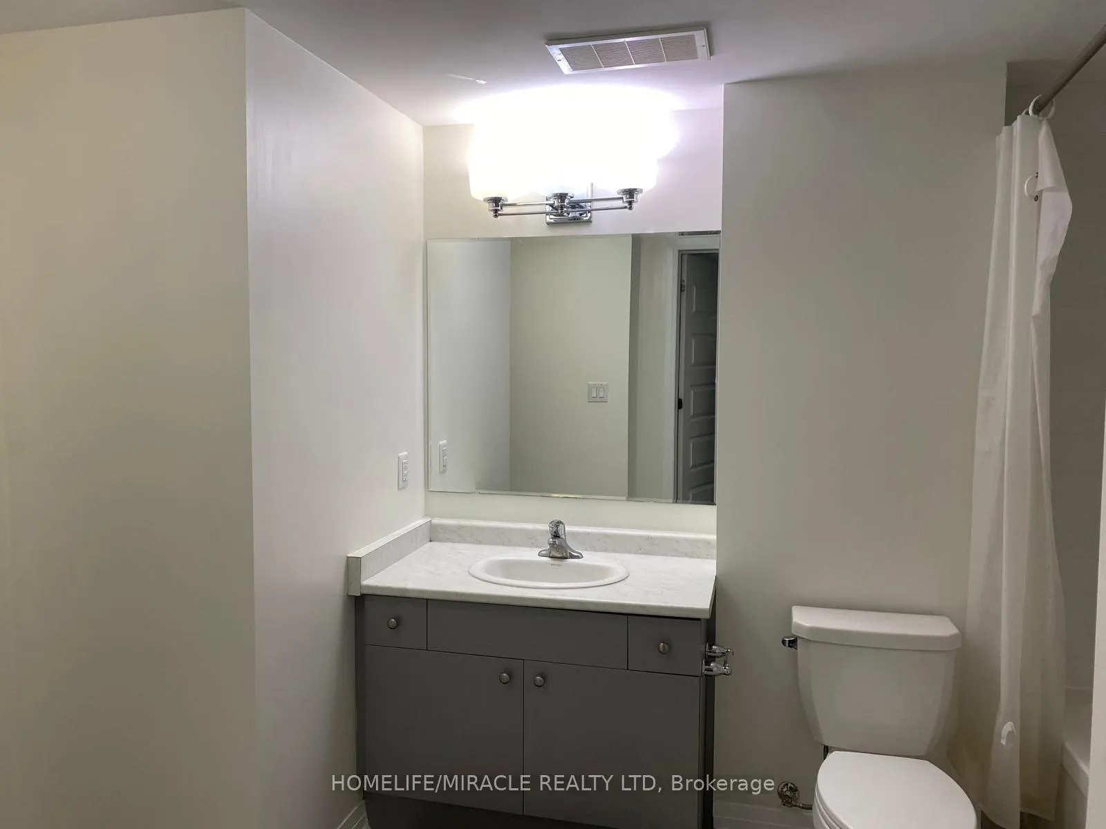 Photo 12 of Unit 501, 2 Adam sellers Street, Markham, Cornell — HOMEH