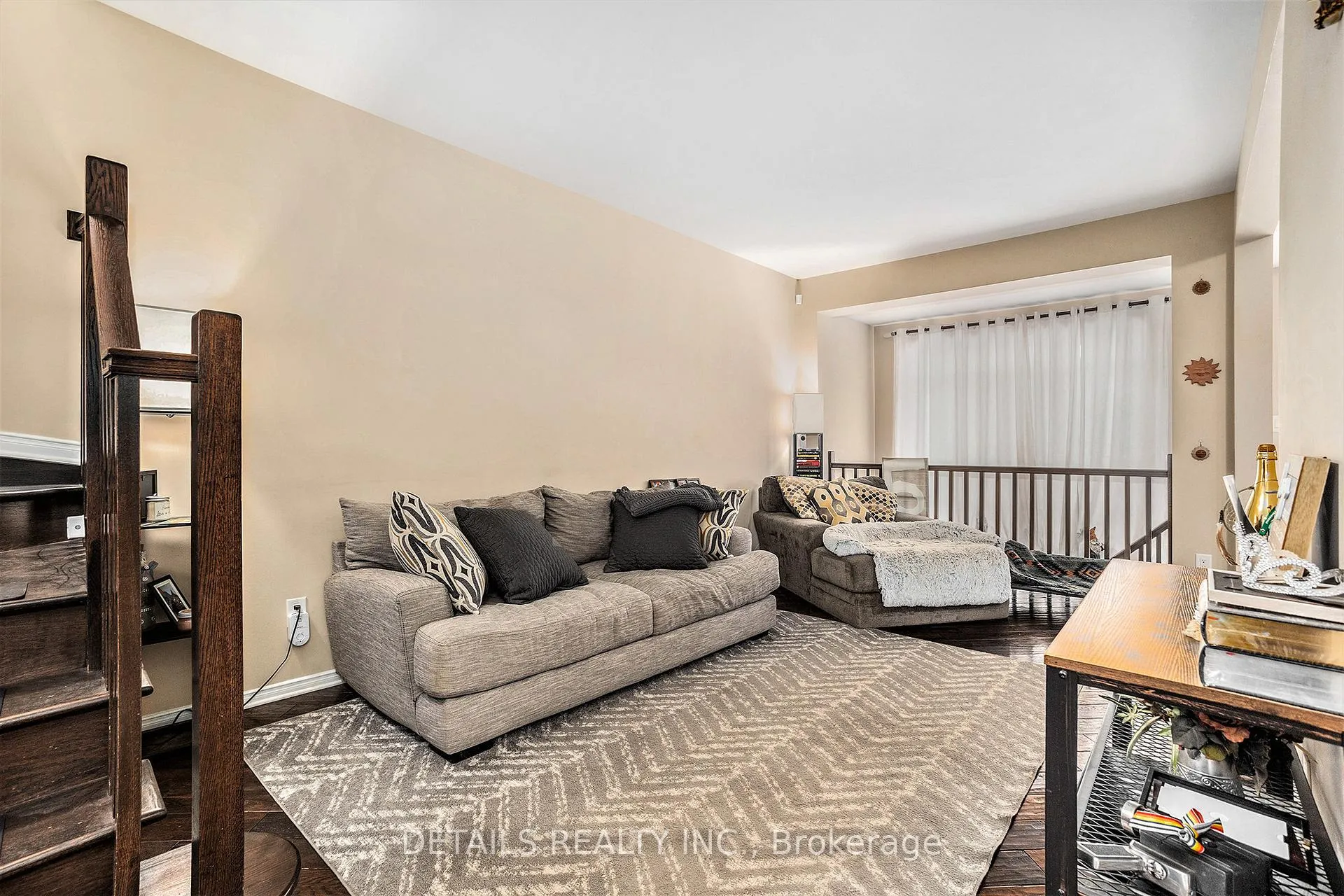 Photo 3 of 107 Lochnaw Private, Ottawa, Barrhaven - Stonebridge — HOMEH