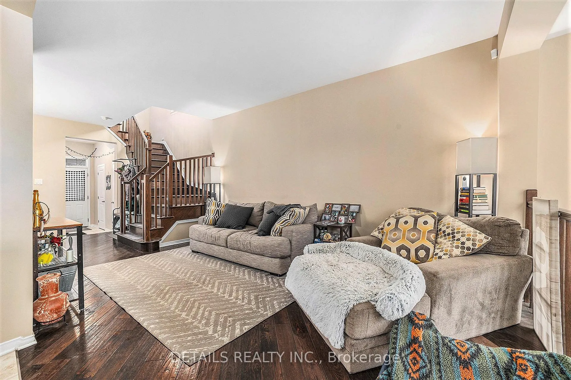 Photo 4 of 107 Lochnaw Private, Ottawa, Barrhaven - Stonebridge — HOMEH