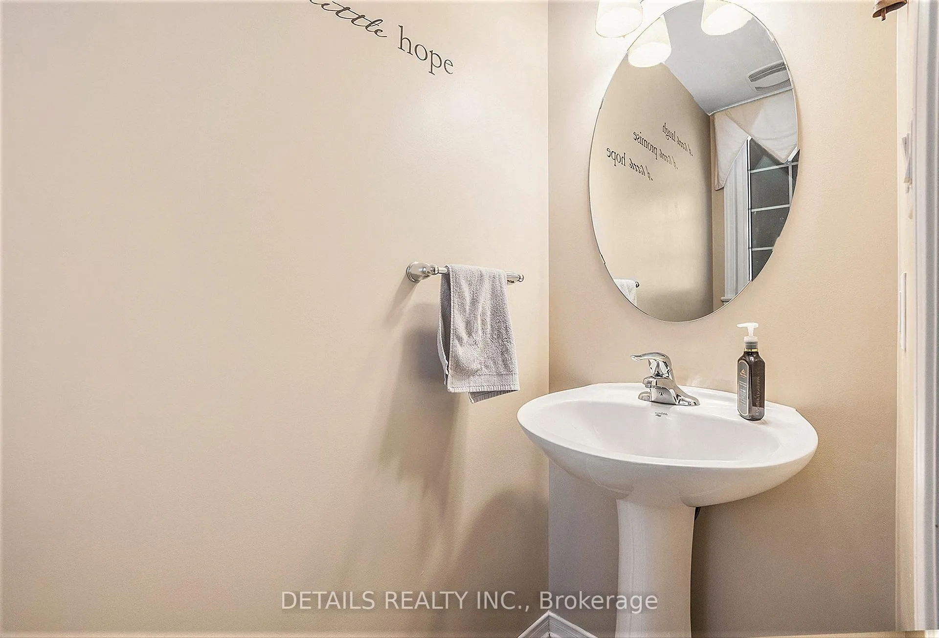 Photo 10 of 107 Lochnaw Private, Ottawa, Barrhaven - Stonebridge — HOMEH