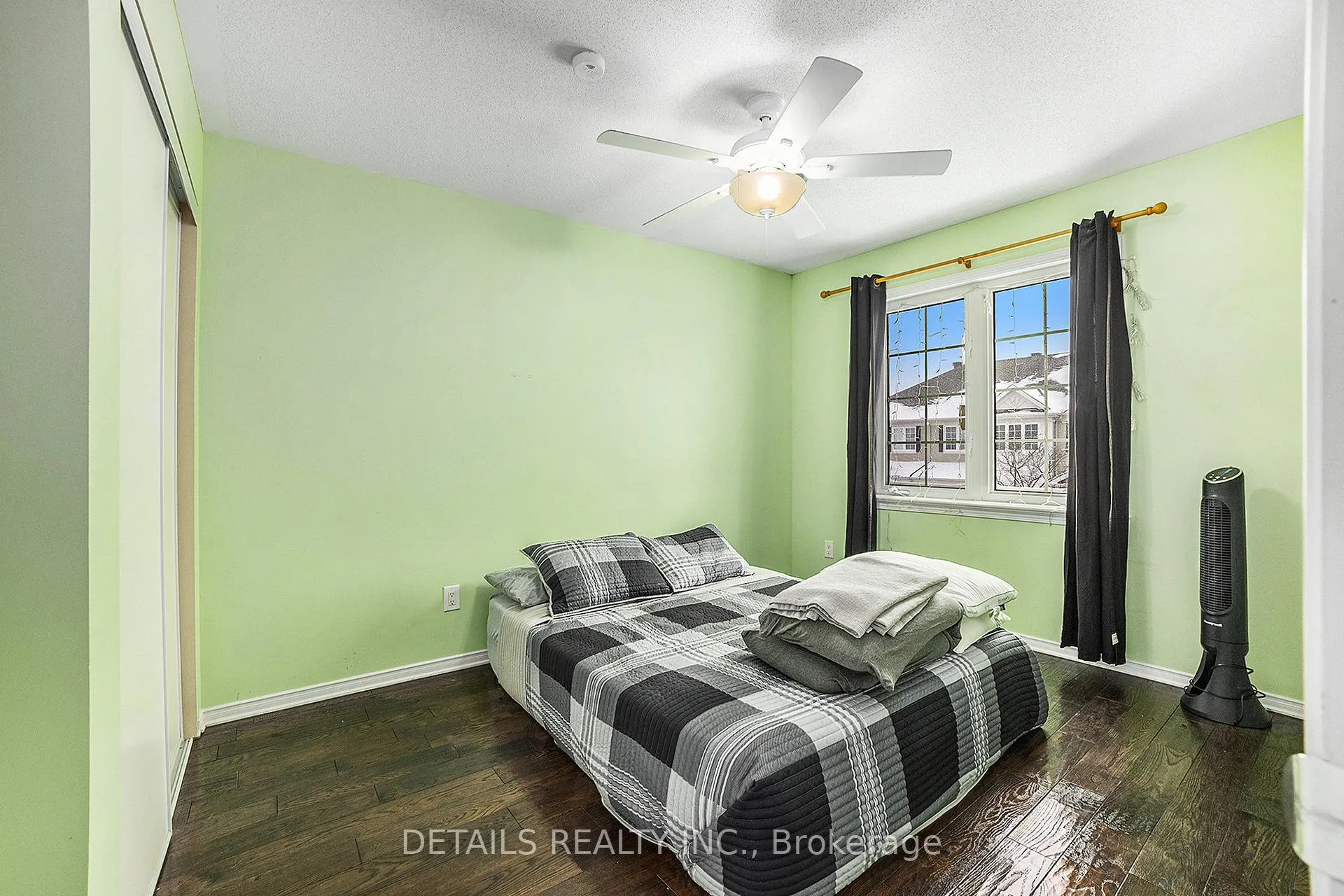 Photo 18 of 107 Lochnaw Private, Ottawa, Barrhaven - Stonebridge — HOMEH