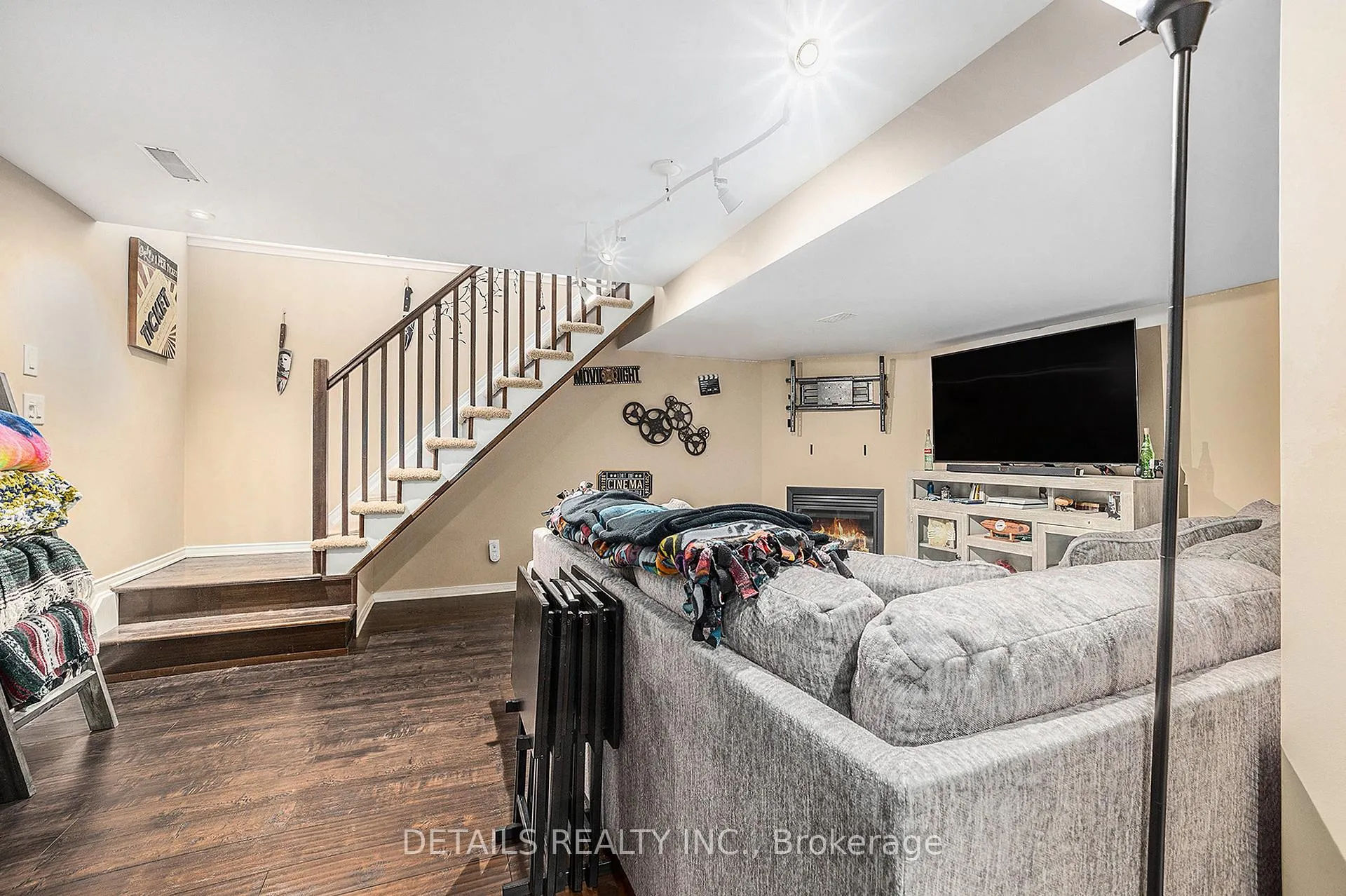 Photo 20 of 107 Lochnaw Private, Ottawa, Barrhaven - Stonebridge — HOMEH