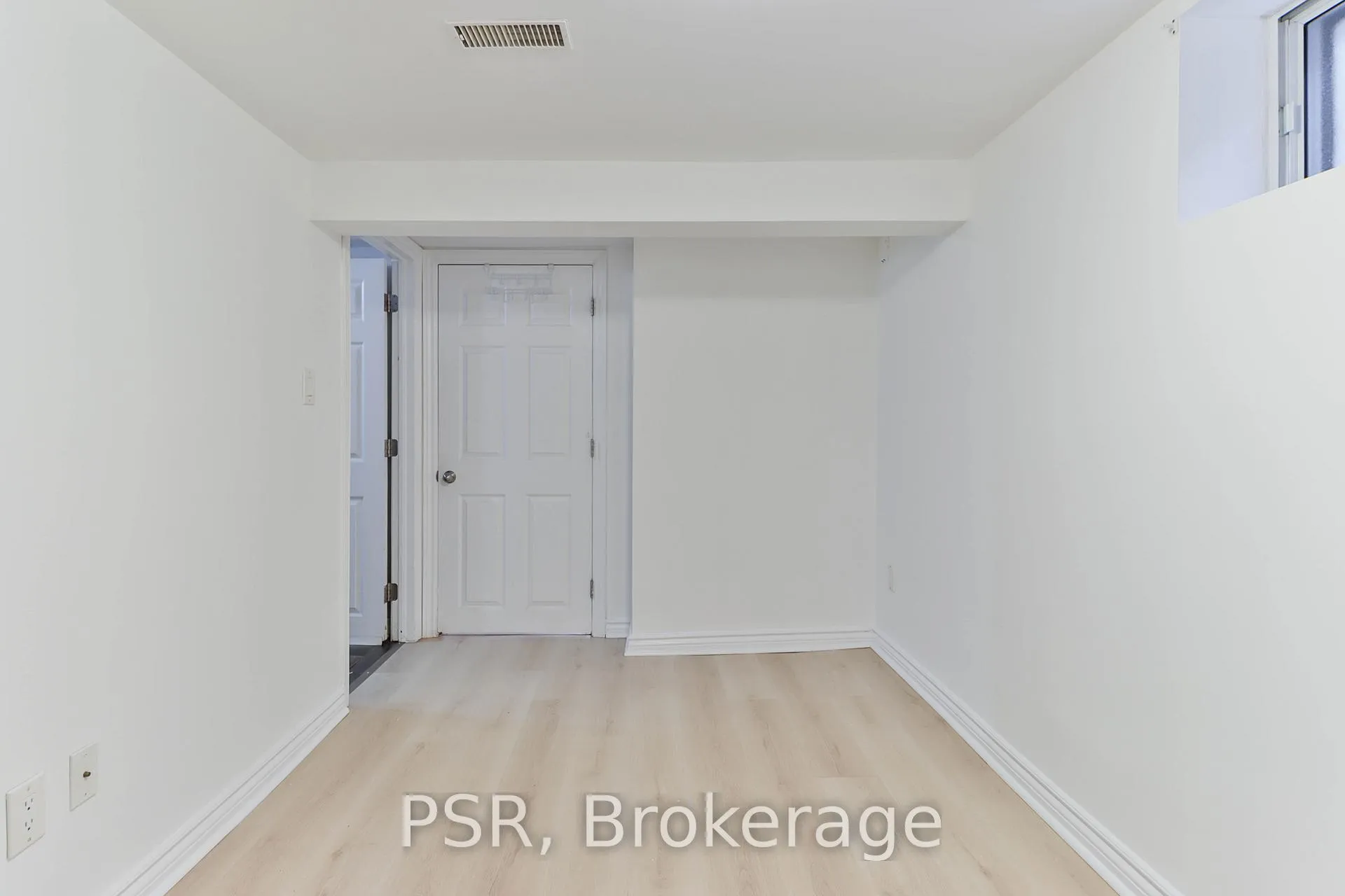 Photo 22 of Unit Lower, 329 Vaughan Road, Toronto, Humewood-Cedarvale — HOMEH