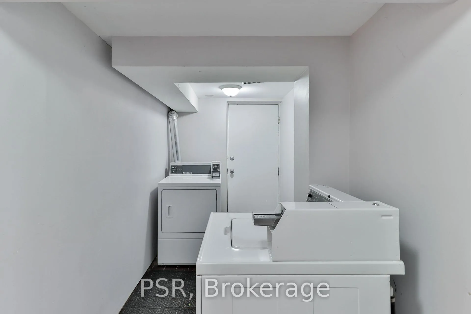Photo 24 of Unit Lower, 329 Vaughan Road, Toronto, Humewood-Cedarvale — HOMEH