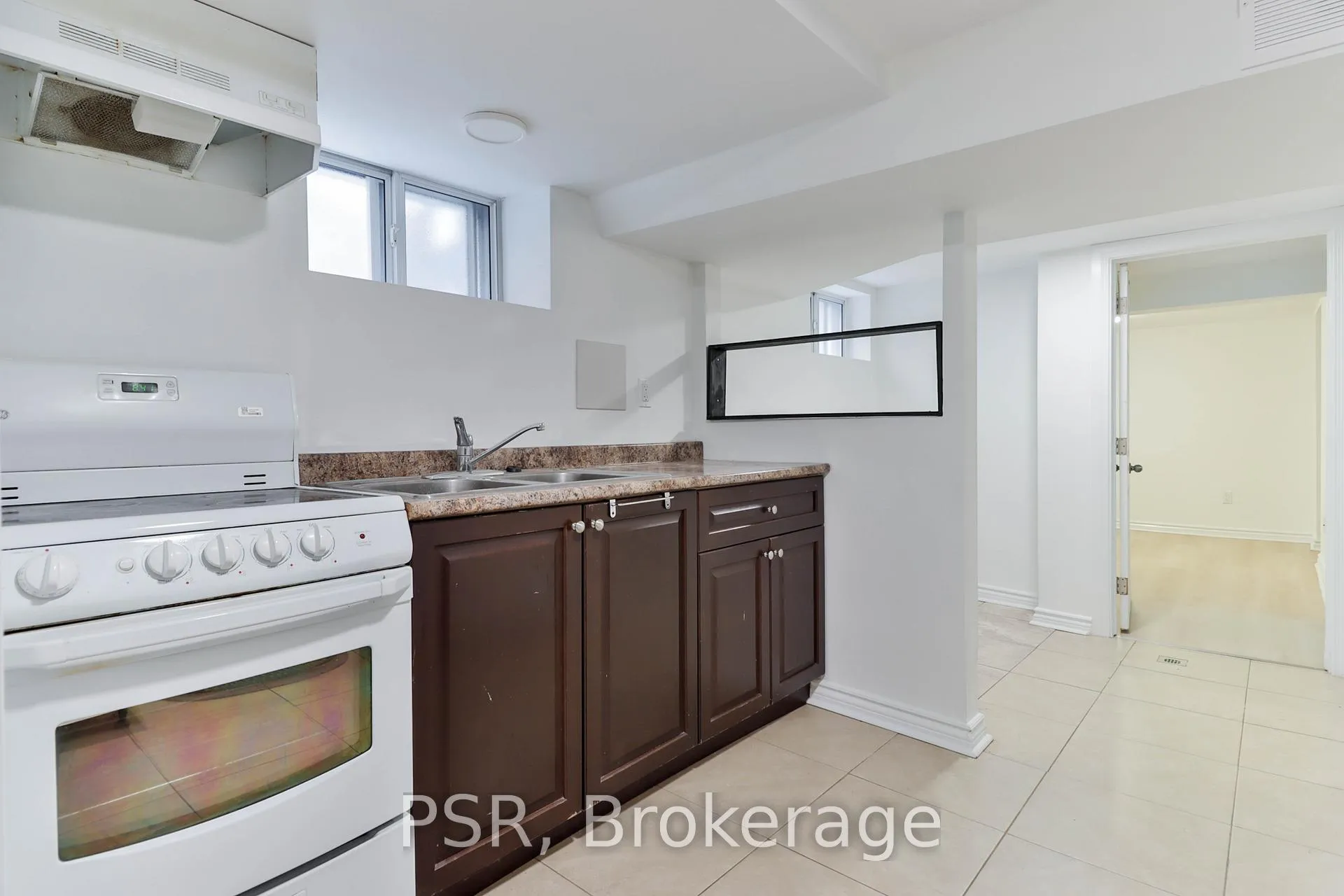 Photo 29 of Unit Lower, 329 Vaughan Road, Toronto, Humewood-Cedarvale — HOMEH