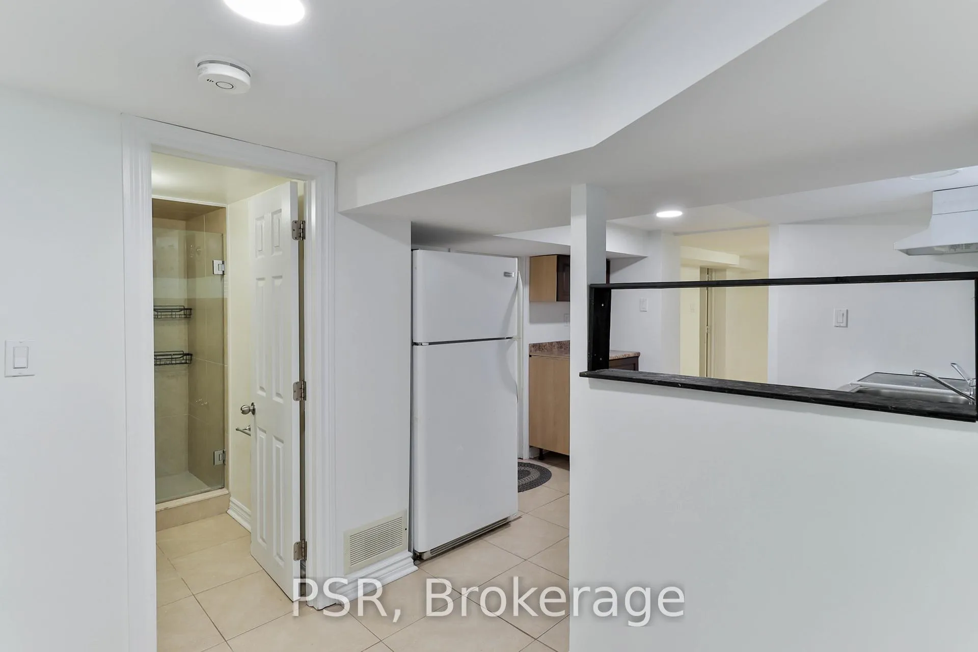 Photo 31 of Unit Lower, 329 Vaughan Road, Toronto, Humewood-Cedarvale — HOMEH
