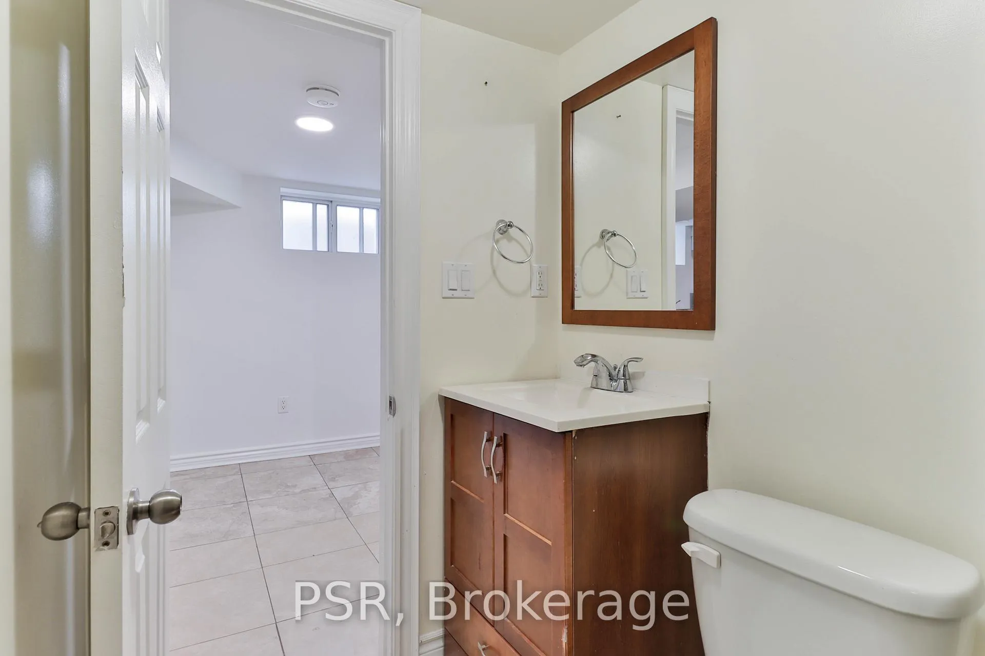 Photo 33 of Unit Lower, 329 Vaughan Road, Toronto, Humewood-Cedarvale — HOMEH
