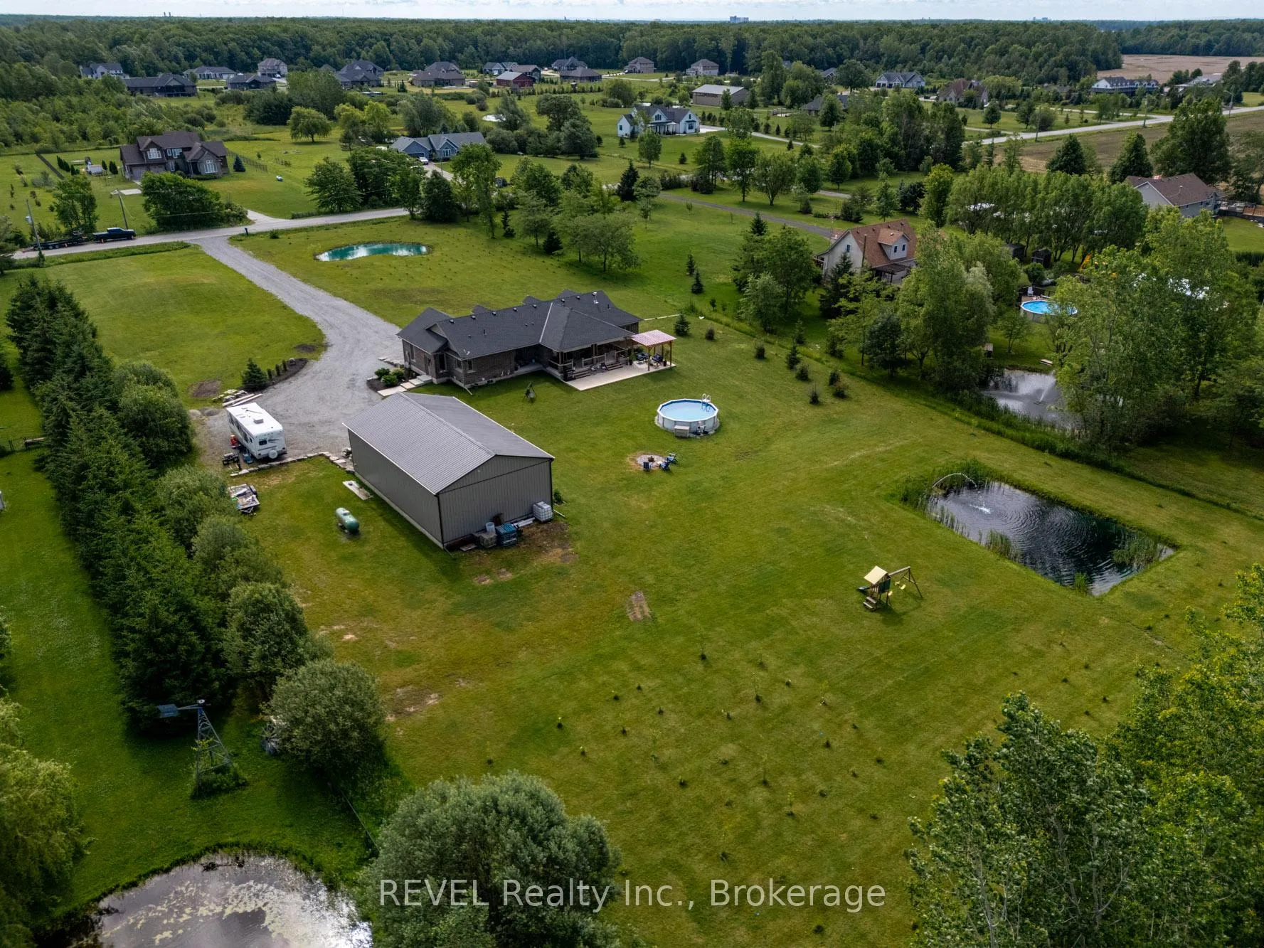 Photo 47 of 51086 Deeks Road S, Wainfleet, Marshville/Winger — HOMEH