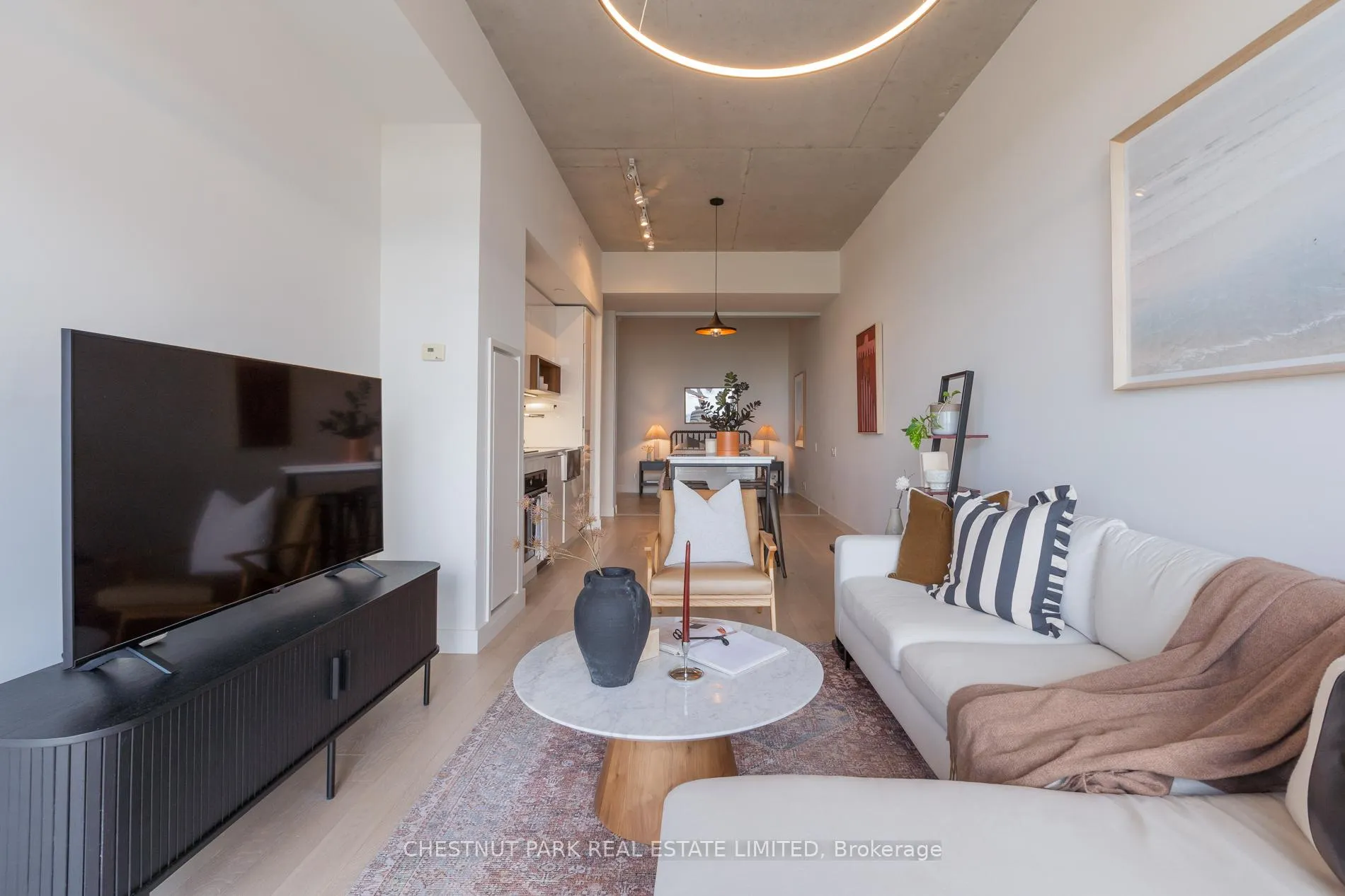 Photo 10 of 383 Sorauren Avenue, Toronto, Roncesvalles — HOMEH