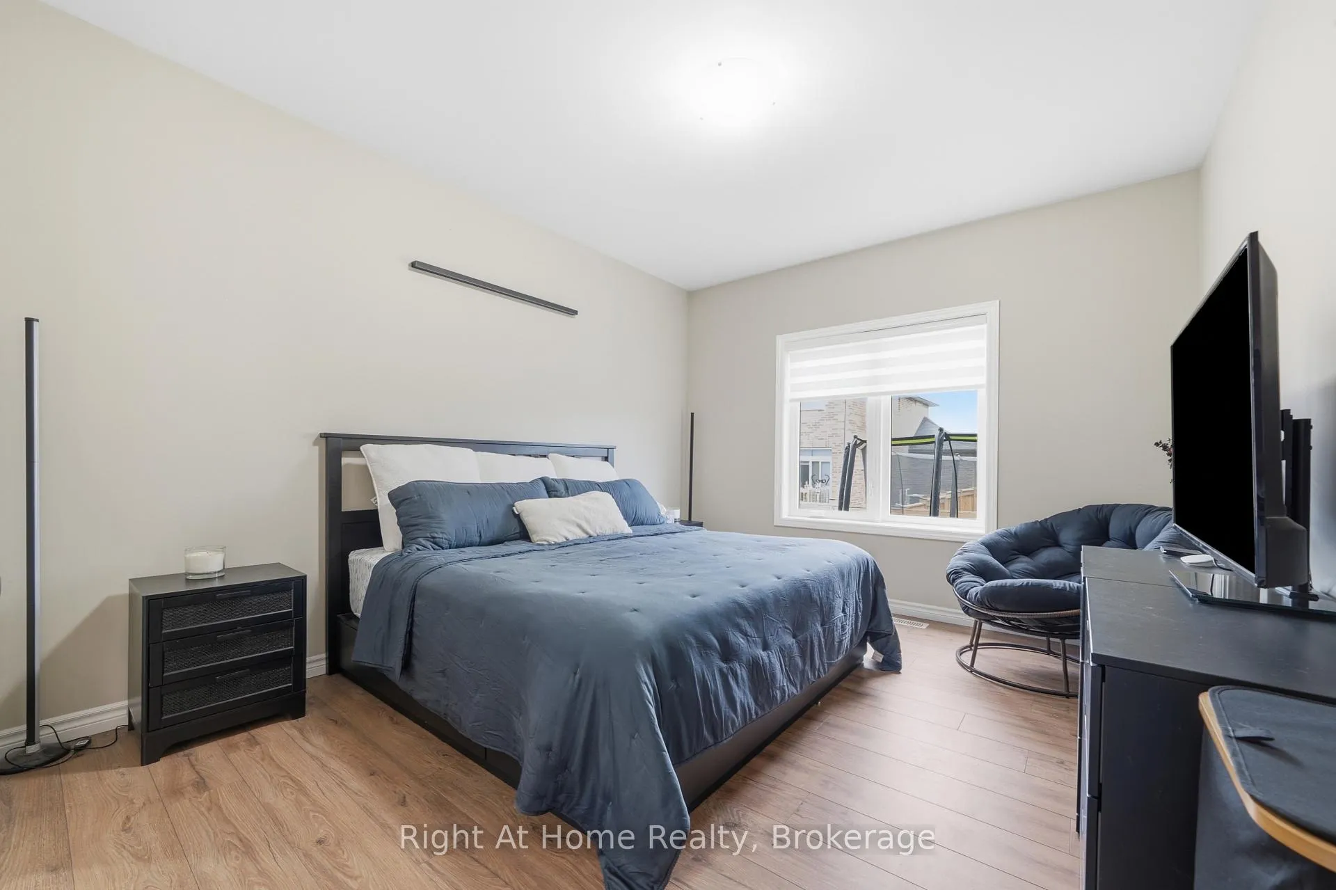Photo 14 of 27 Redwood Drive, Belleville, Thurlow Ward — HOMEH