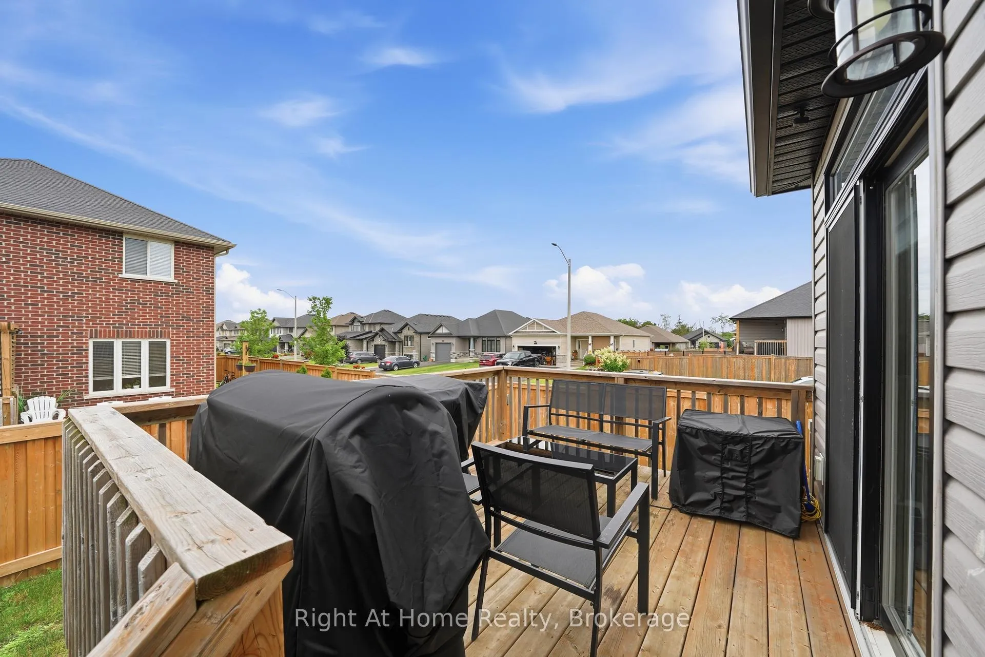 Photo 33 of 27 Redwood Drive, Belleville, Thurlow Ward — HOMEH