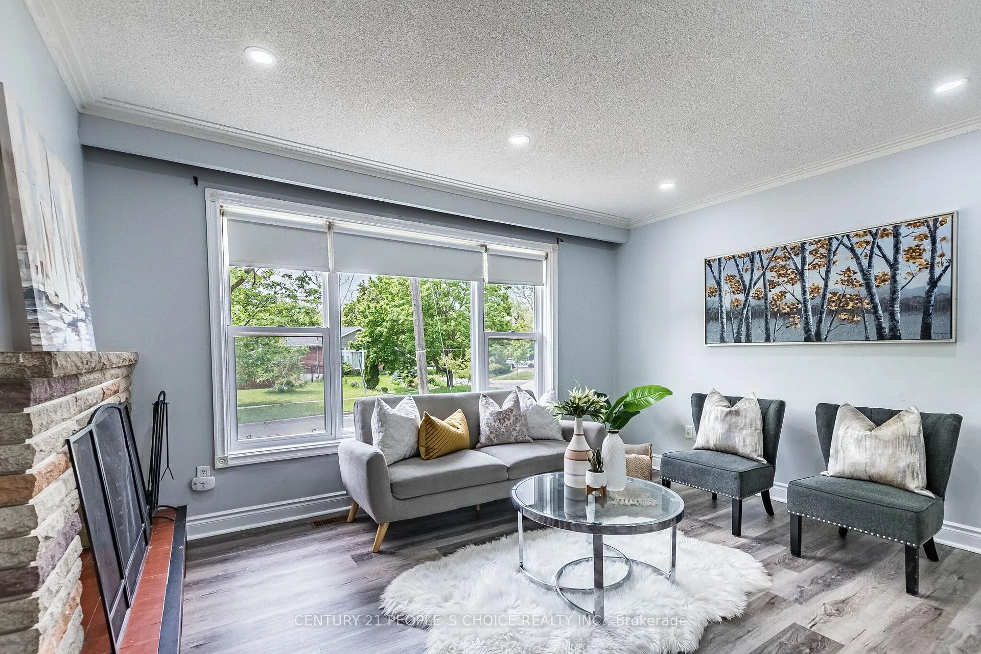 Photo 9 of 39 Meadowland Drive, Brampton, Brampton East — HOMEH