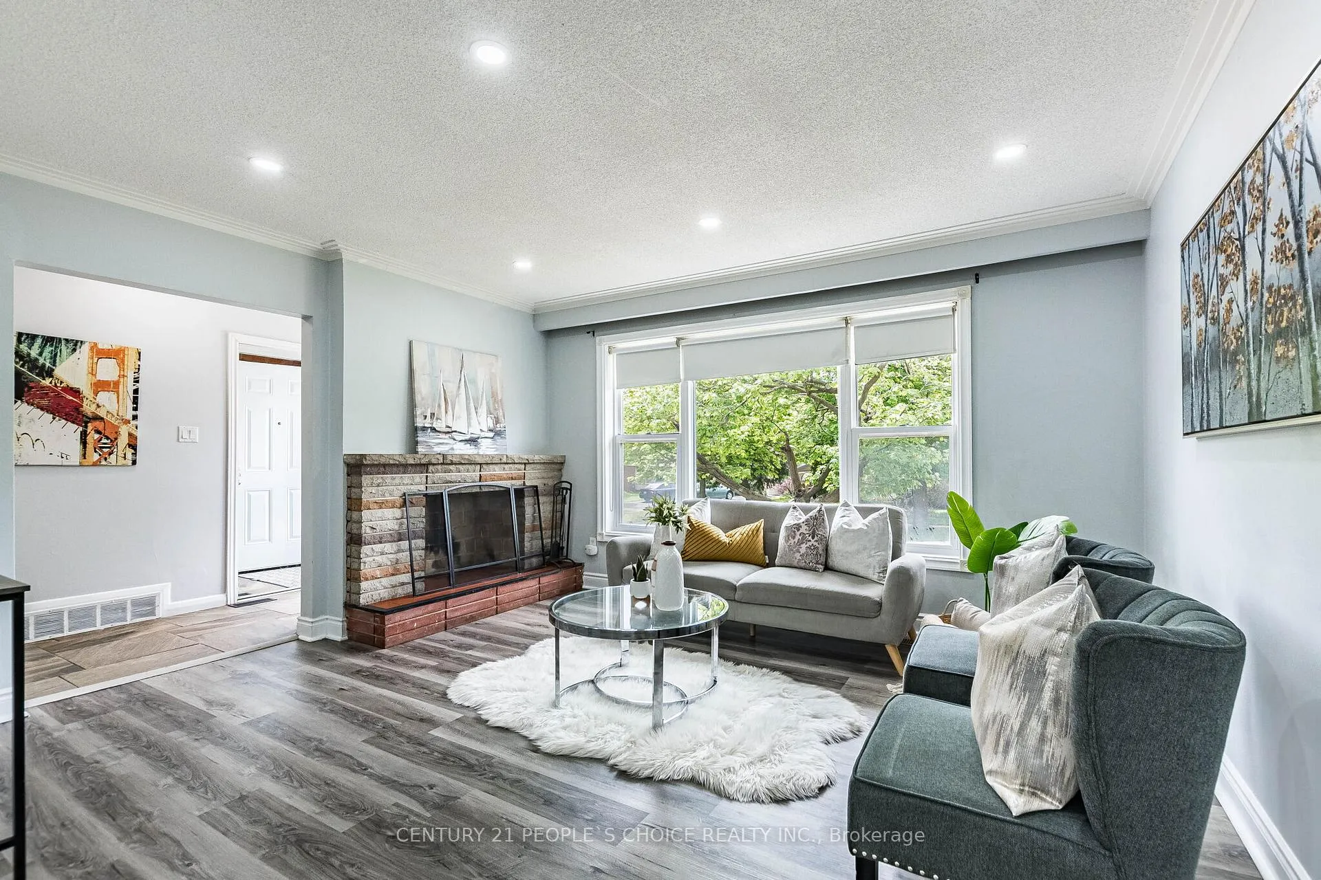 Photo 11 of 39 Meadowland Drive, Brampton, Brampton East — HOMEH