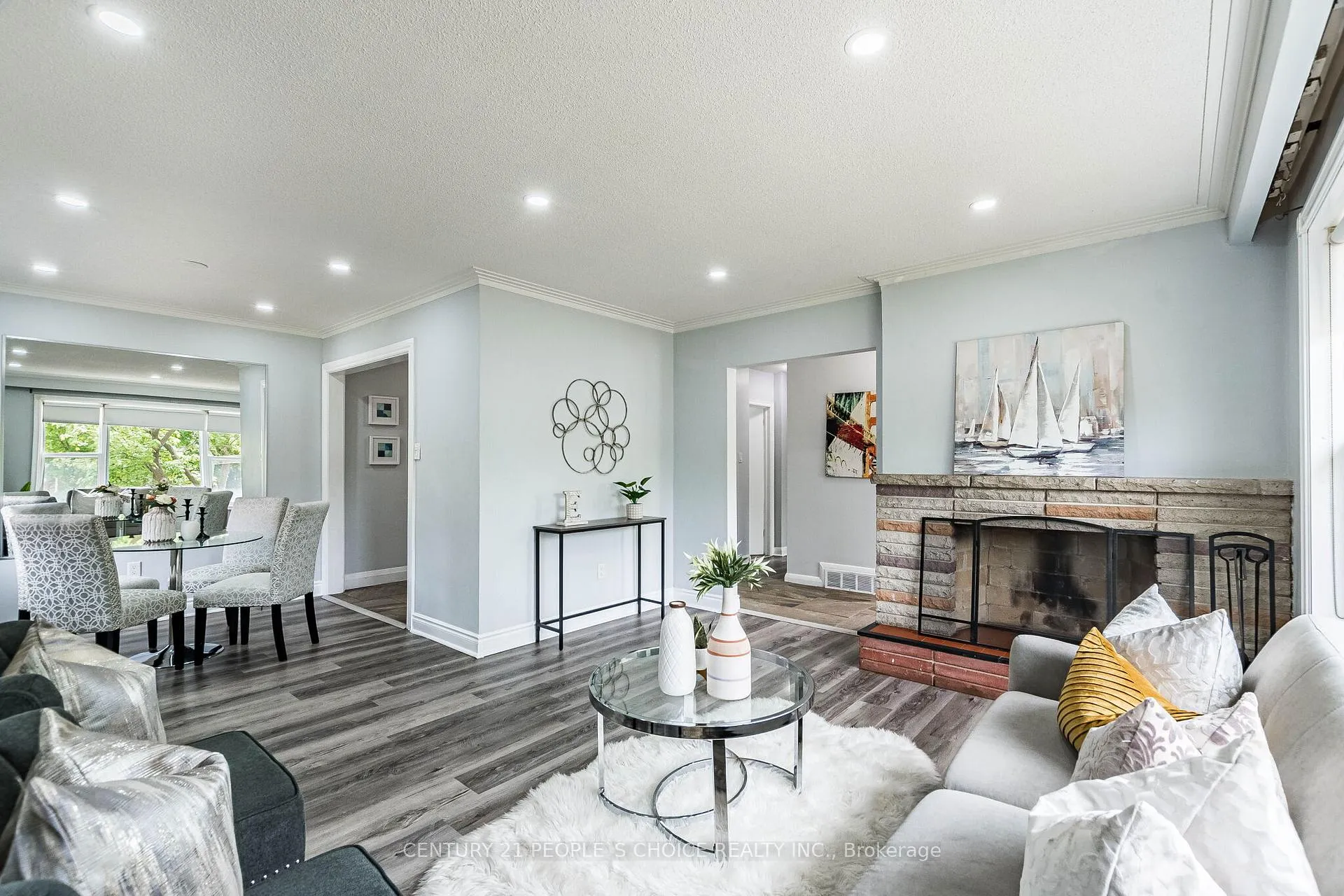 Photo 12 of 39 Meadowland Drive, Brampton, Brampton East — HOMEH