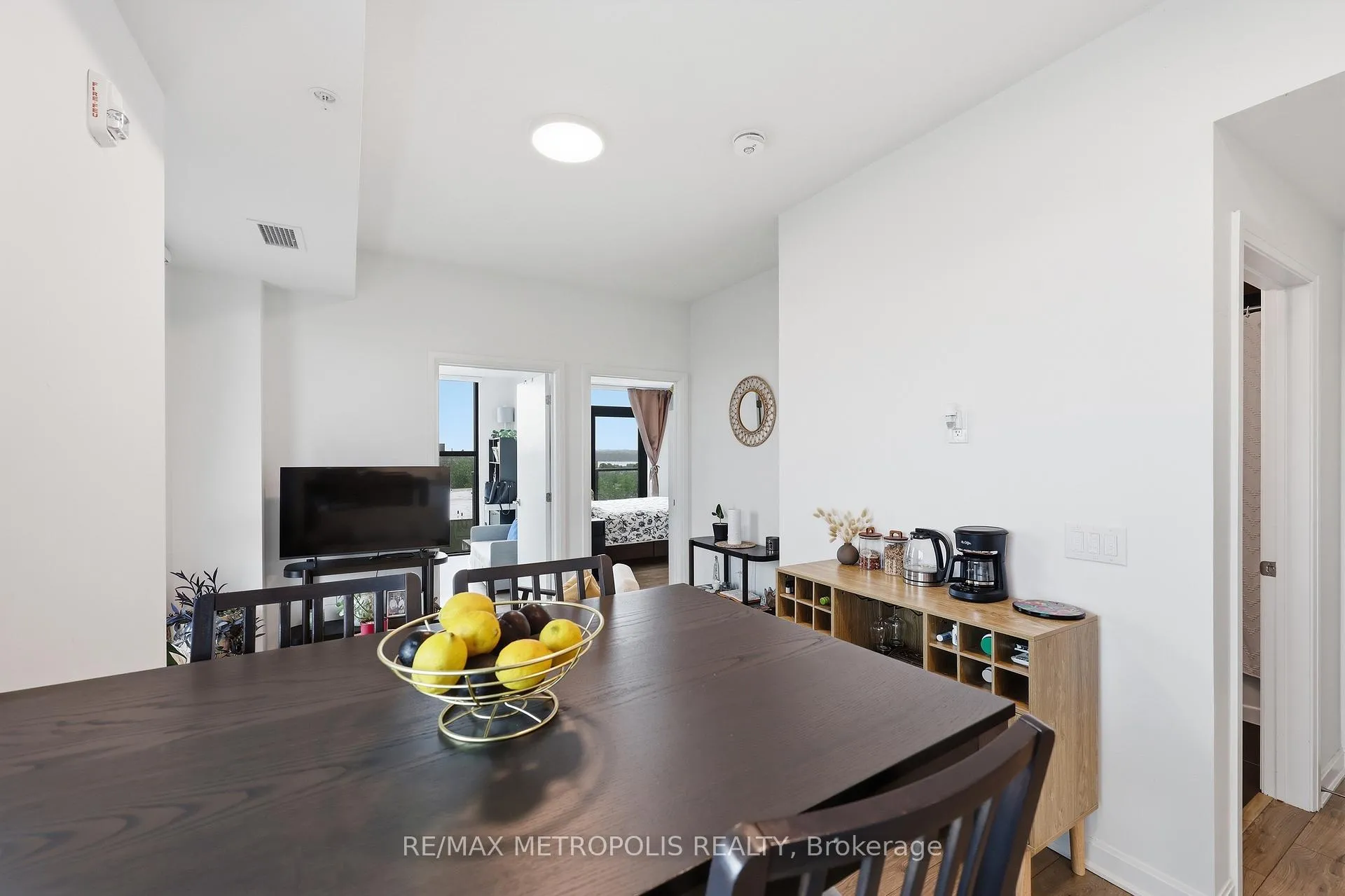 Photo 9 of Unit 709, 223 Princess Street, Kingston, East of Sir John A. Blvd — HOMEH