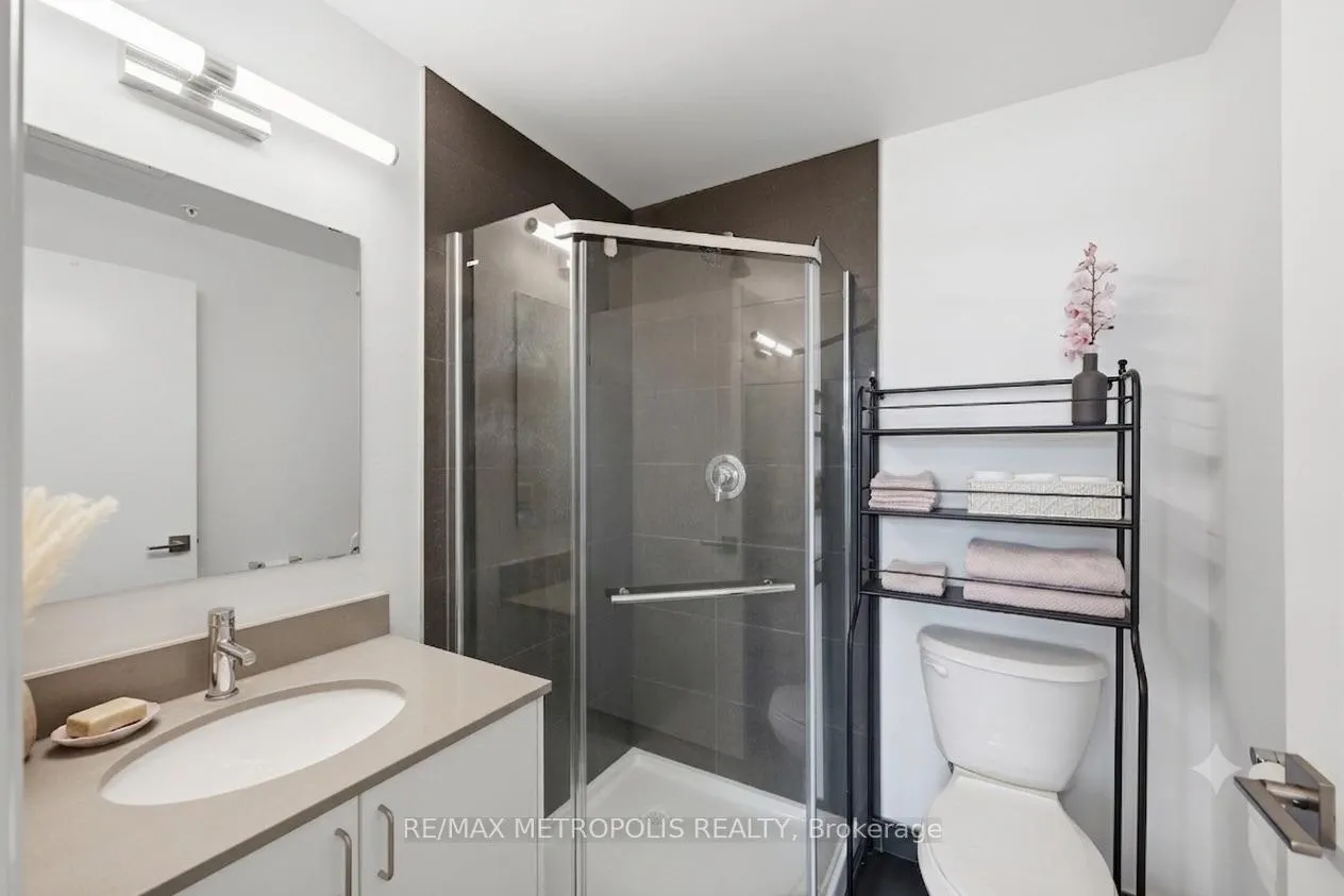 Photo 15 of Unit 709, 223 Princess Street, Kingston, East of Sir John A. Blvd — HOMEH