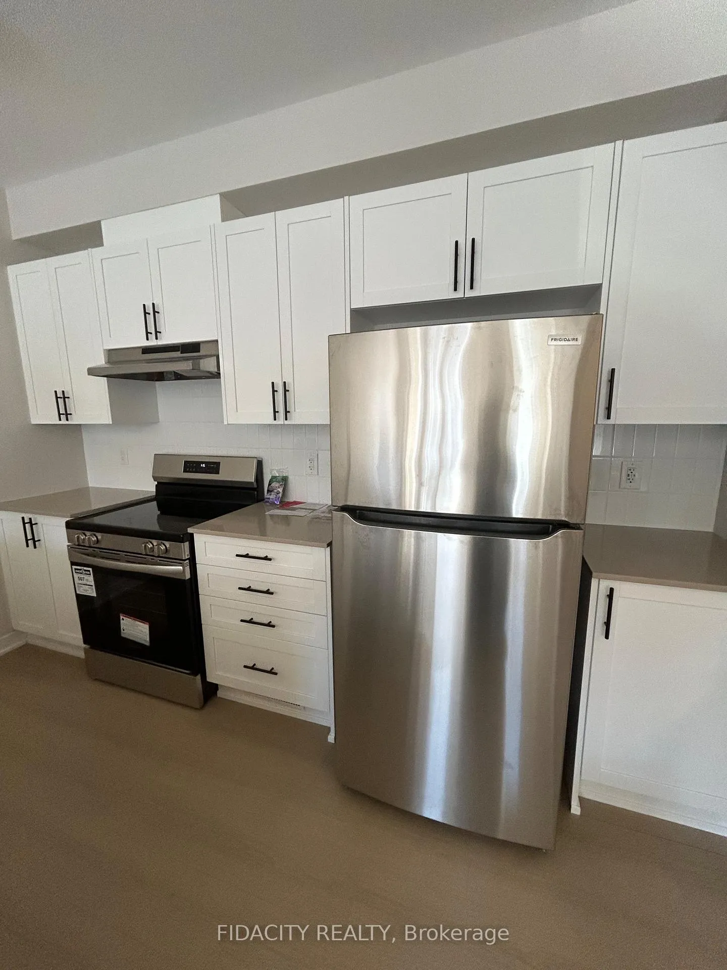 Photo 12 of 205 Beebalm Crescent, Ottawa, Barrhaven - Half Moon Bay — HOMEH