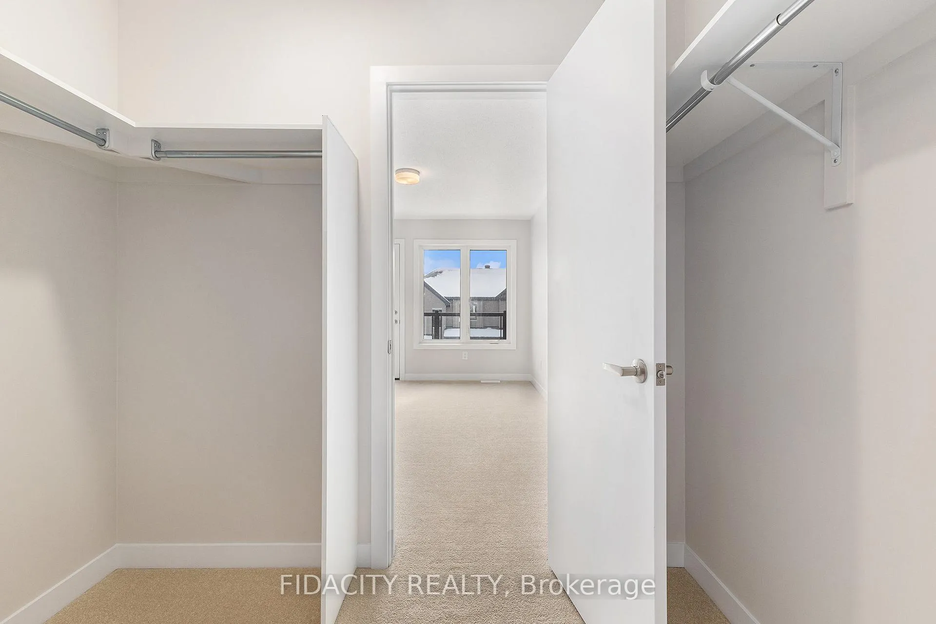Photo 15 of 205 Beebalm Crescent, Ottawa, Barrhaven - Half Moon Bay — HOMEH