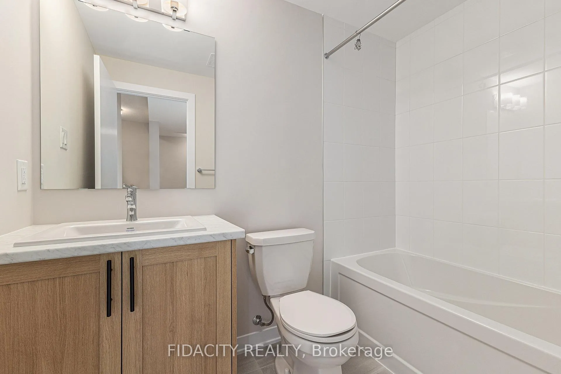 Photo 18 of 205 Beebalm Crescent, Ottawa, Barrhaven - Half Moon Bay — HOMEH