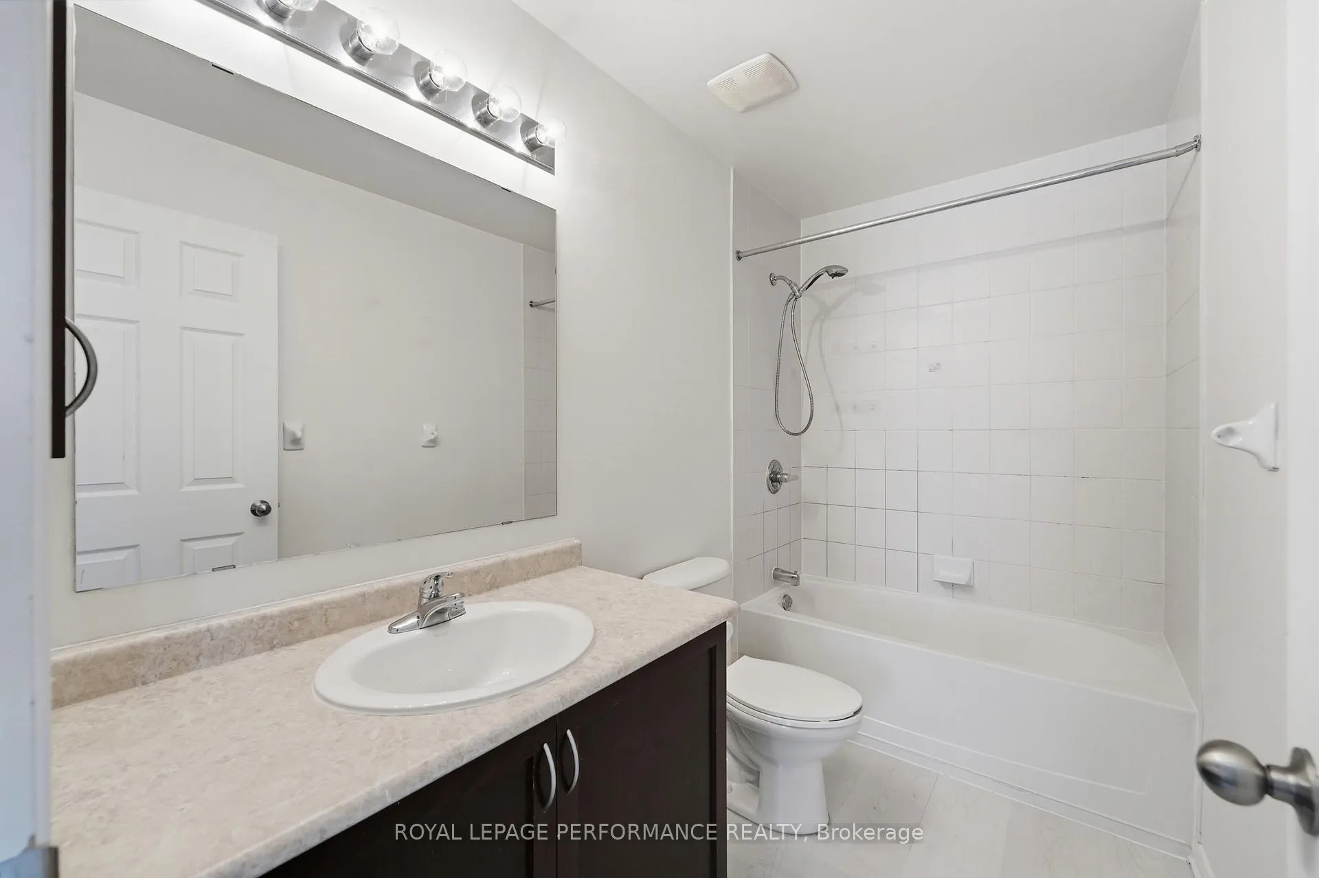 Photo 26 of 277 Rolling Meadow Crescent, Ottawa, Mer Bleue/Bradley Estates/Anderson Park — HOMEH