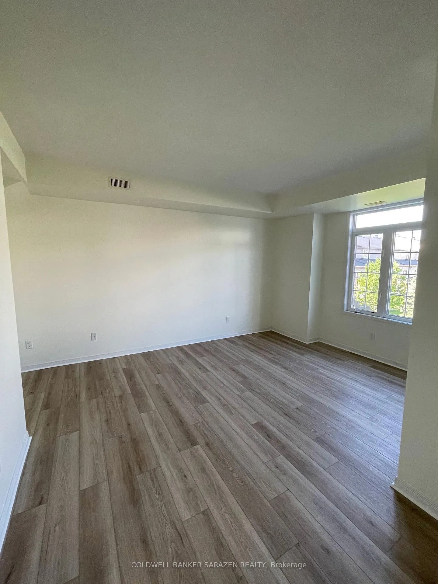 Photo 3 of Unit K, 105 Artesa Private, Ottawa, Kanata - Emerald Meadows/Trailwest — HOMEH
