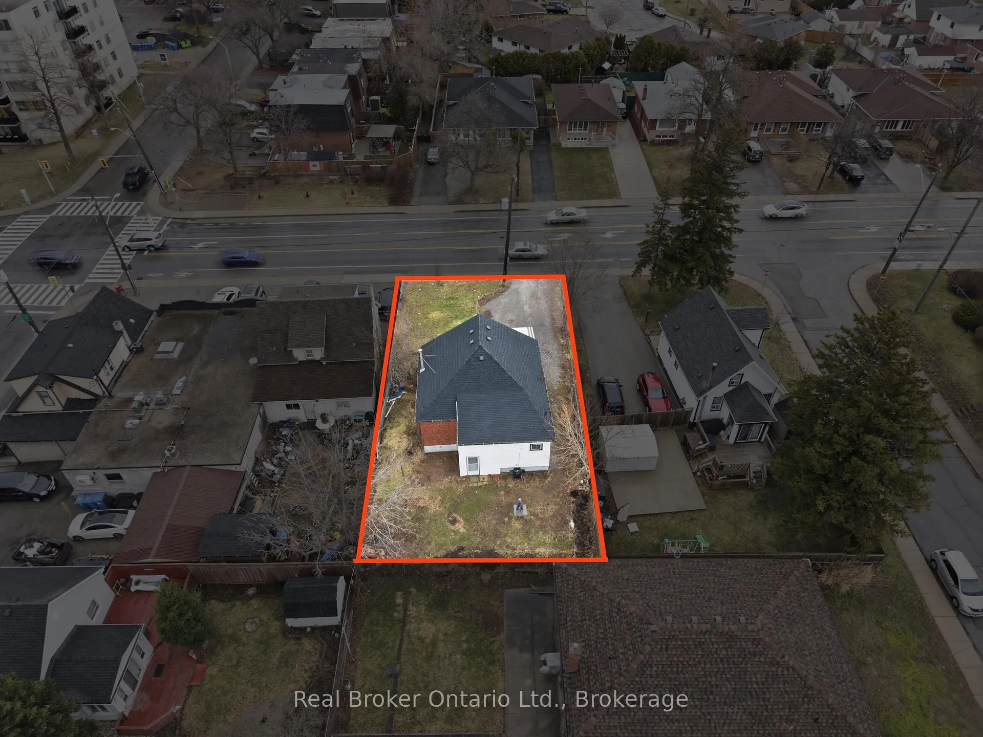 Photo 45 of 880 Lawrence Road, Hamilton, Bartonville — HOMEH