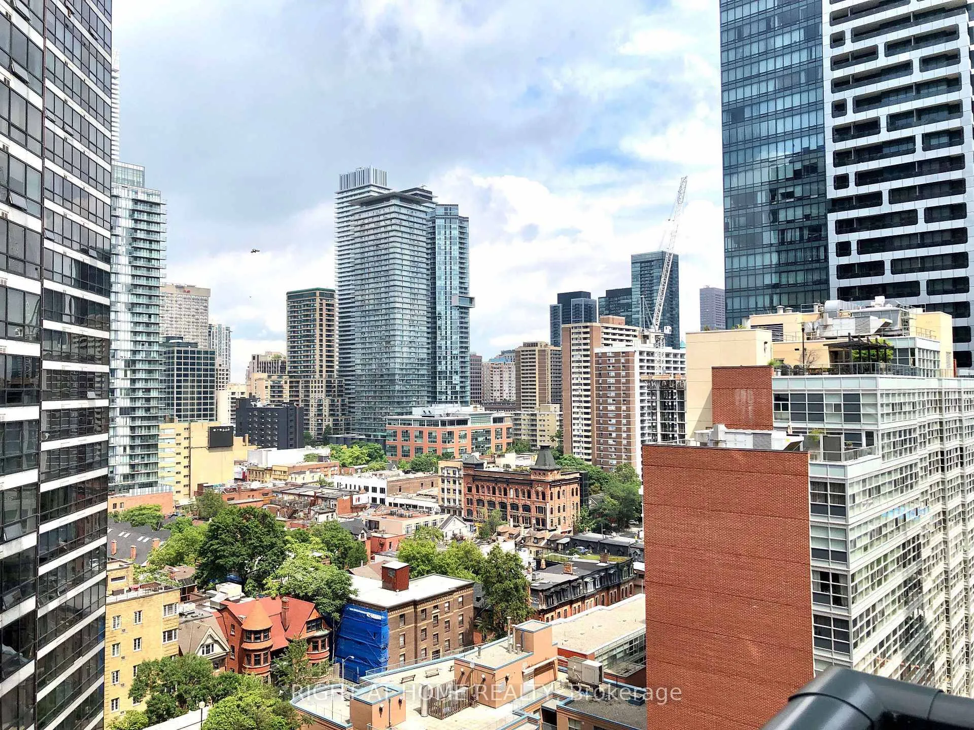 Photo 24 of Unit 1616, 955 Bay Street, Toronto, Bay Street Corridor — HOMEH