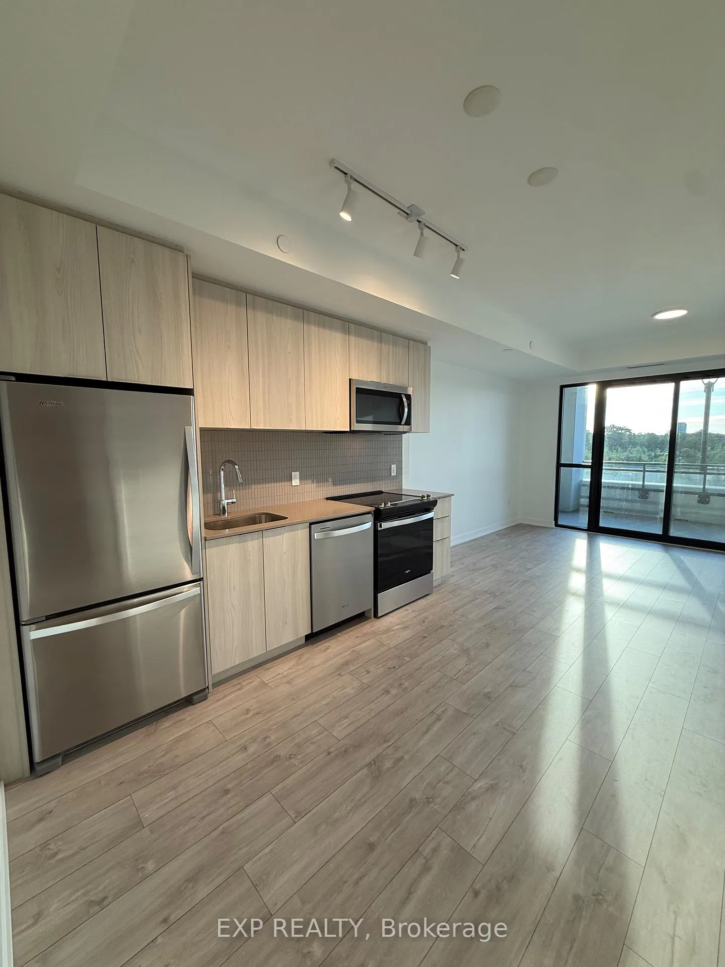 Photo 3 of Unit 204, 740 Whitlock Avenue, Milton, Cobban — HOMEH
