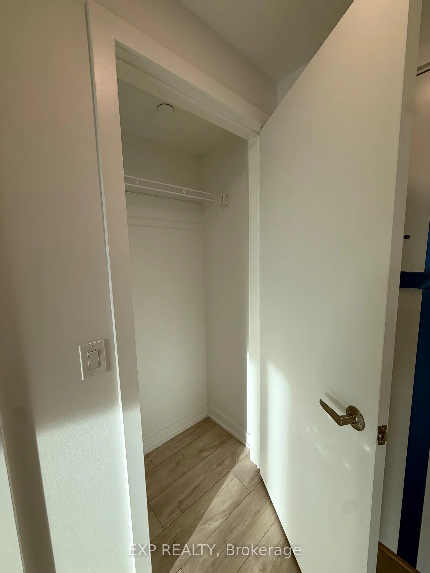 Photo 4 of Unit 204, 740 Whitlock Avenue, Milton, Cobban — HOMEH