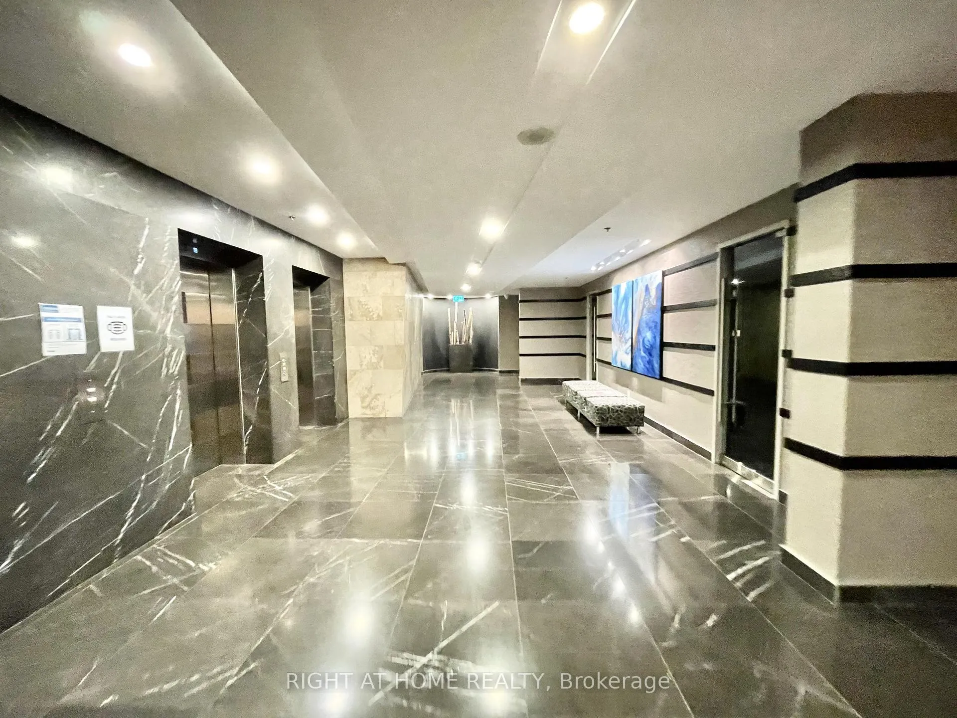 Photo 6 of Unit 2206, 8 Park Road, Toronto, The Annex — HOMEH