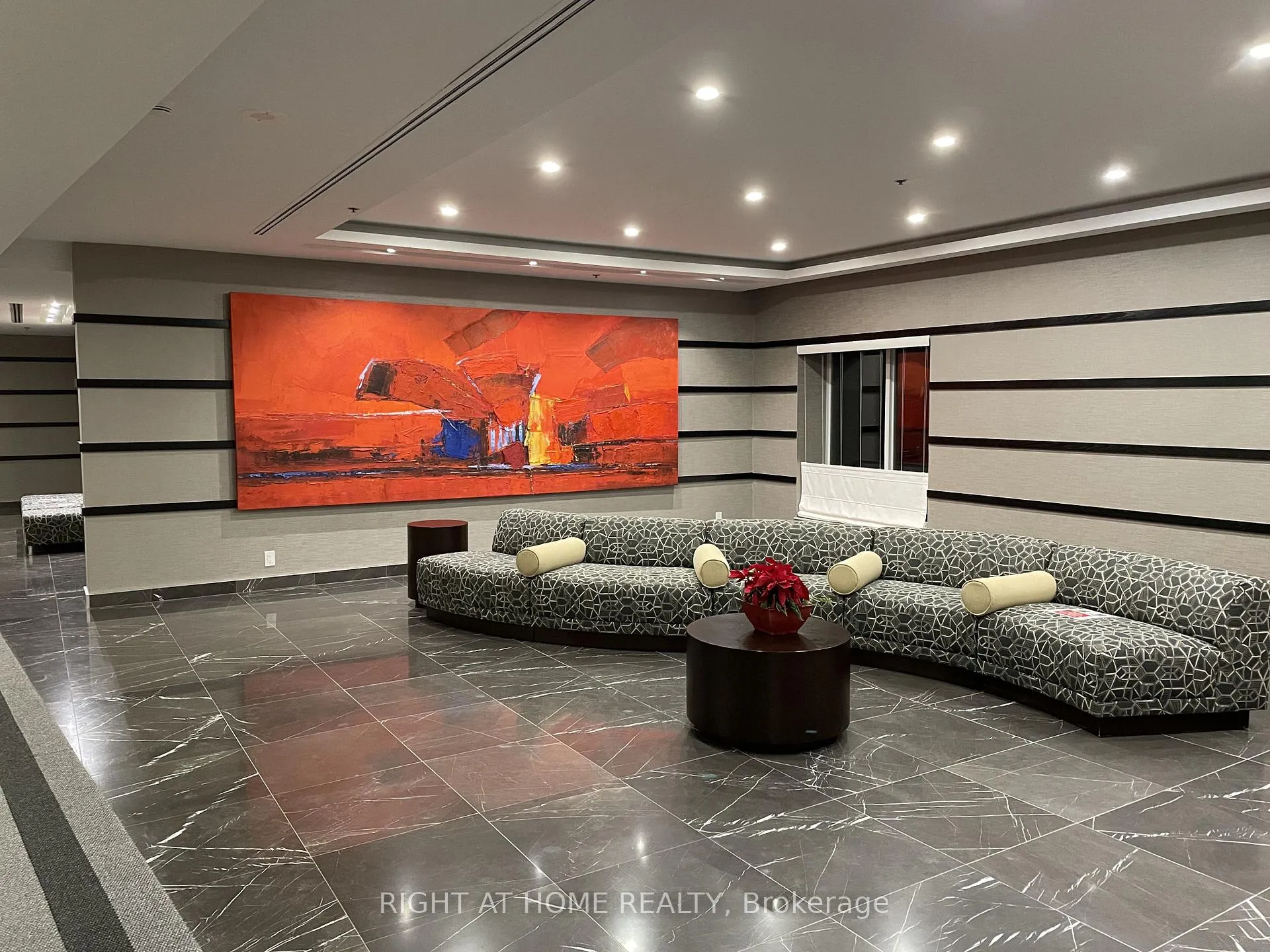 Photo 7 of Unit 2206, 8 Park Road, Toronto, The Annex — HOMEH