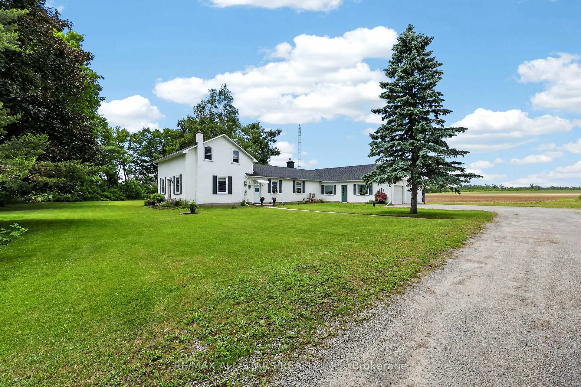 Photo 3 of 1670 Concession Road A, Ramara, Brechin — HOMEH