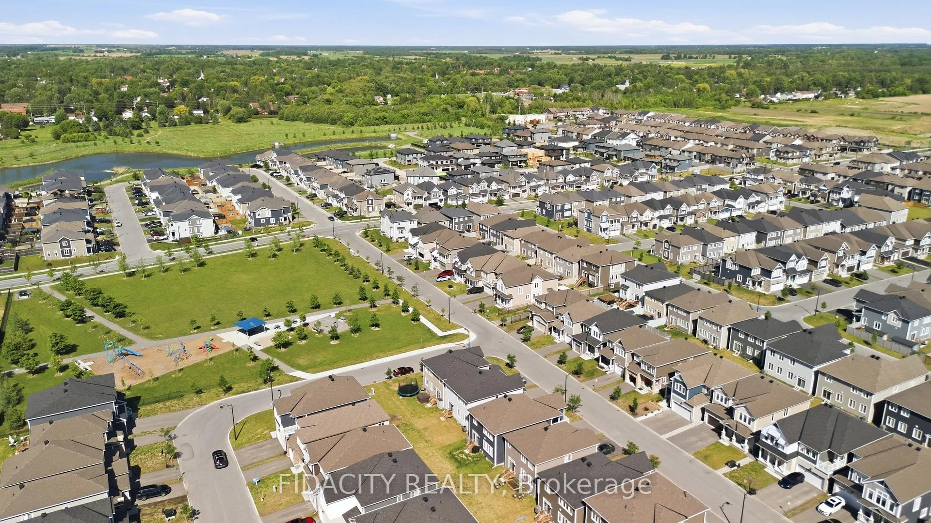 Photo 40 of 622 Terrier Circle, Ottawa, Goulbourn Twp From Franktown Rd/South To Rideau — HOMEH