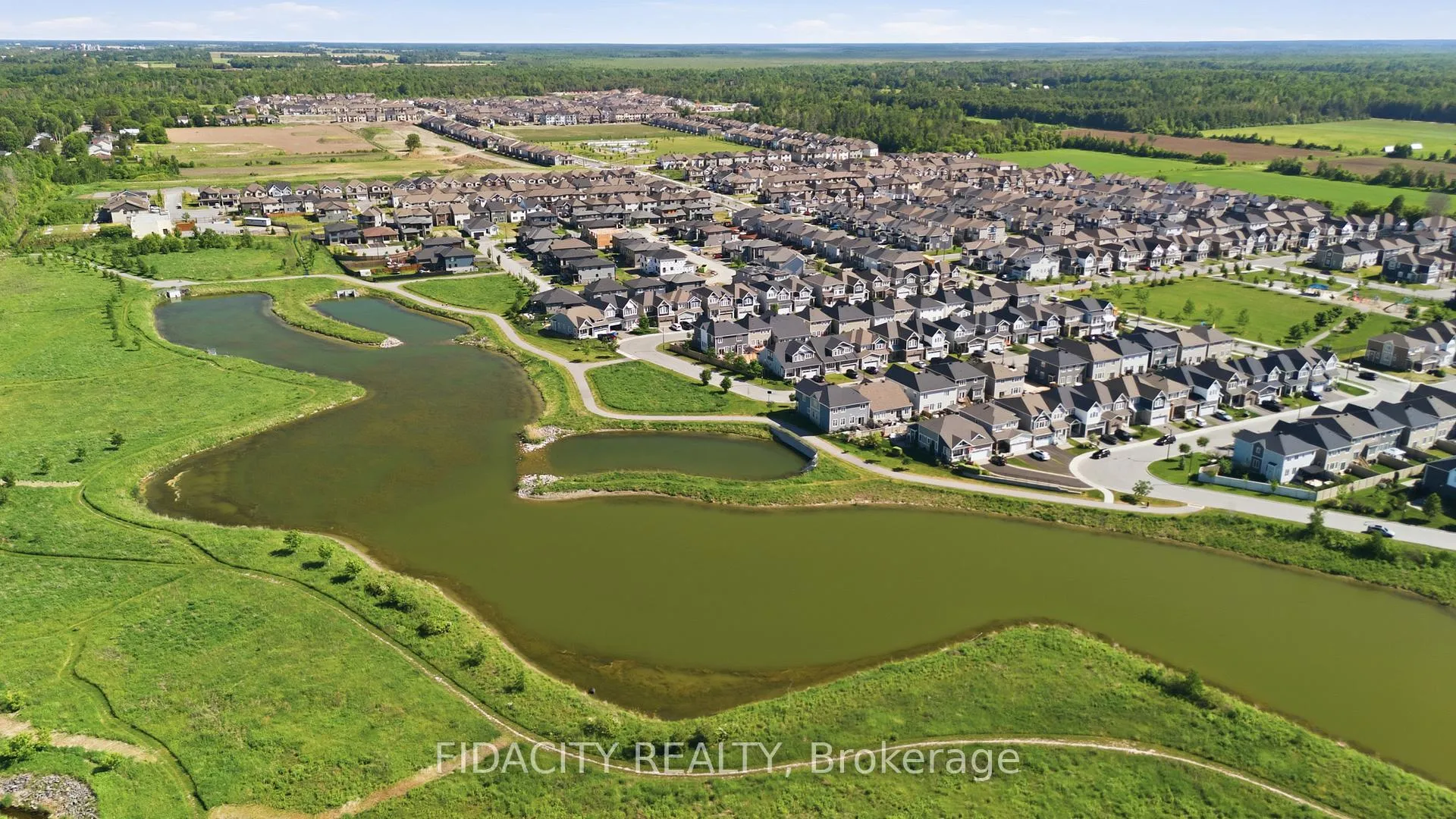 Photo 42 of 622 Terrier Circle, Ottawa, Goulbourn Twp From Franktown Rd/South To Rideau — HOMEH