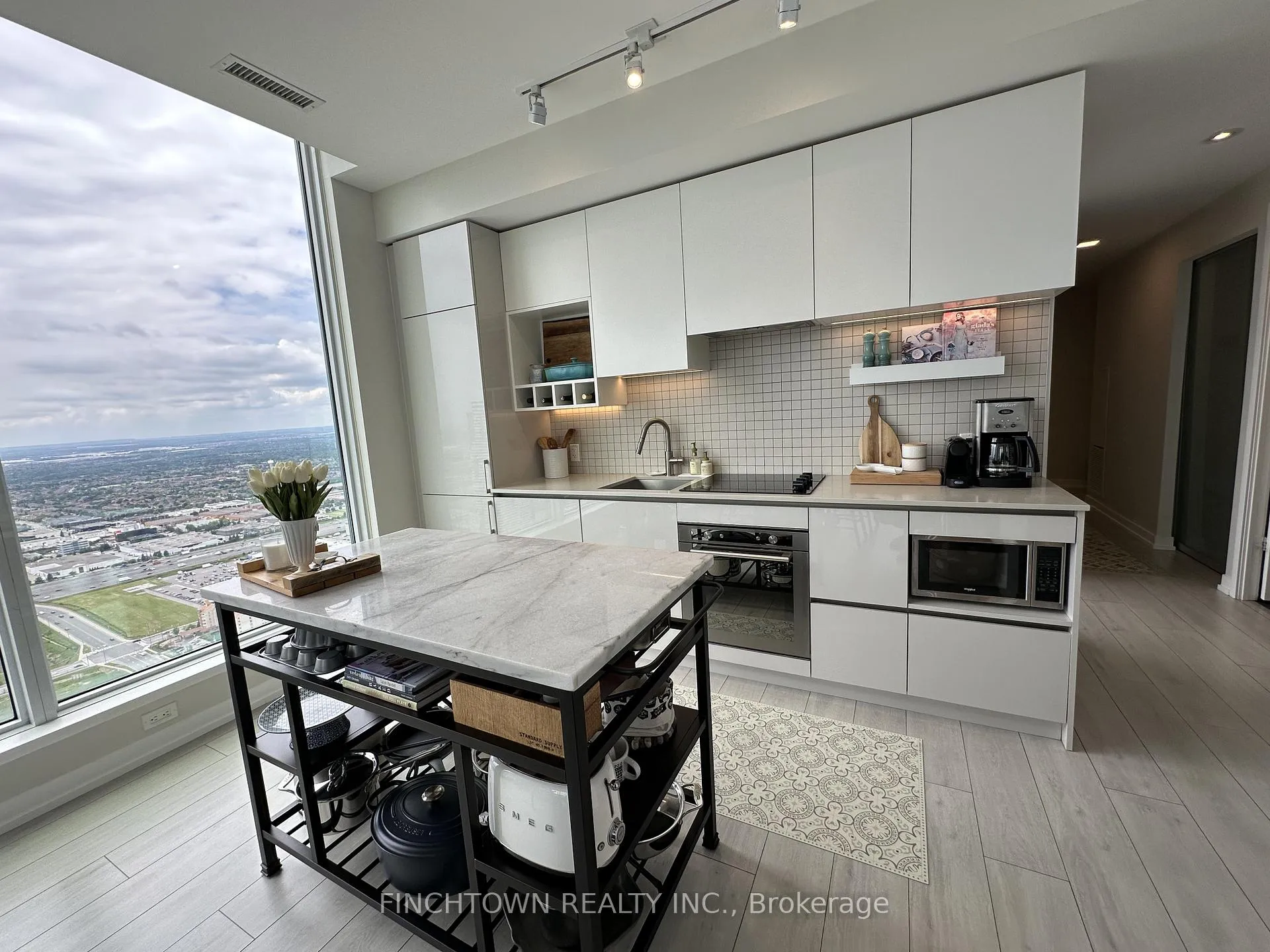 Photo 20 of Unit PH09, 5 Buttermill Avenue, Vaughan, Vaughan Corporate Centre — HOMEH