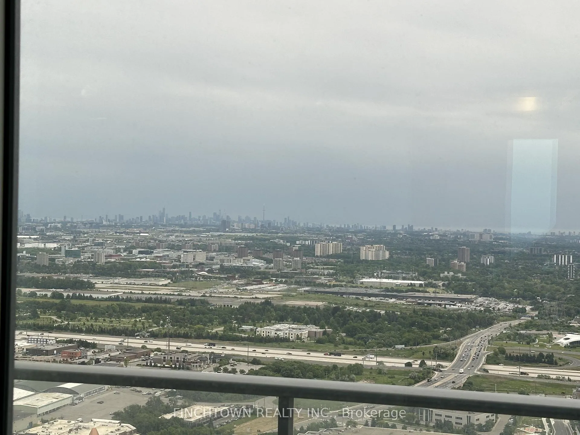 Photo 25 of Unit PH09, 5 Buttermill Avenue, Vaughan, Vaughan Corporate Centre — HOMEH
