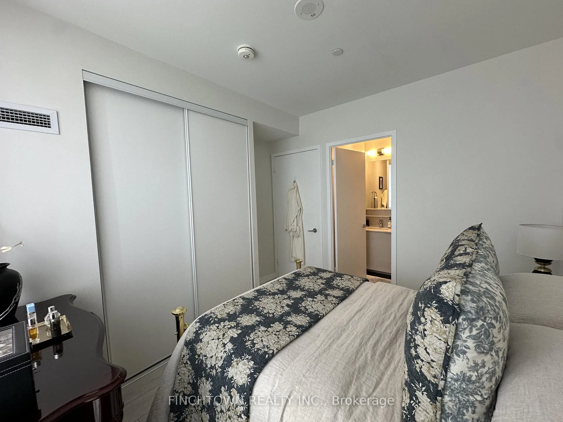 Photo 28 of Unit PH09, 5 Buttermill Avenue, Vaughan, Vaughan Corporate Centre — HOMEH