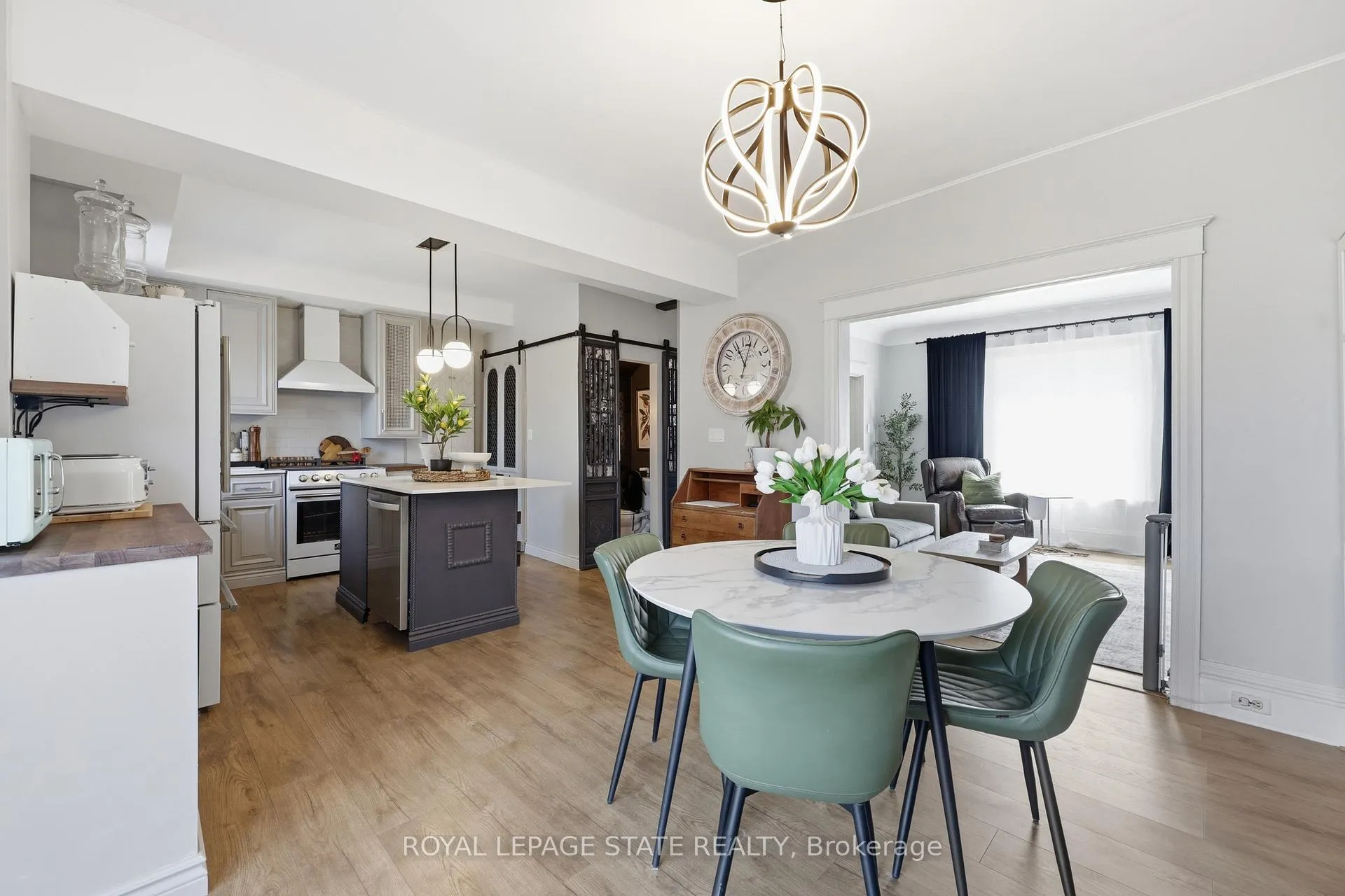 Photo 17 of 361 Cumberland Avenue, Hamilton, Blakeley — HOMEH
