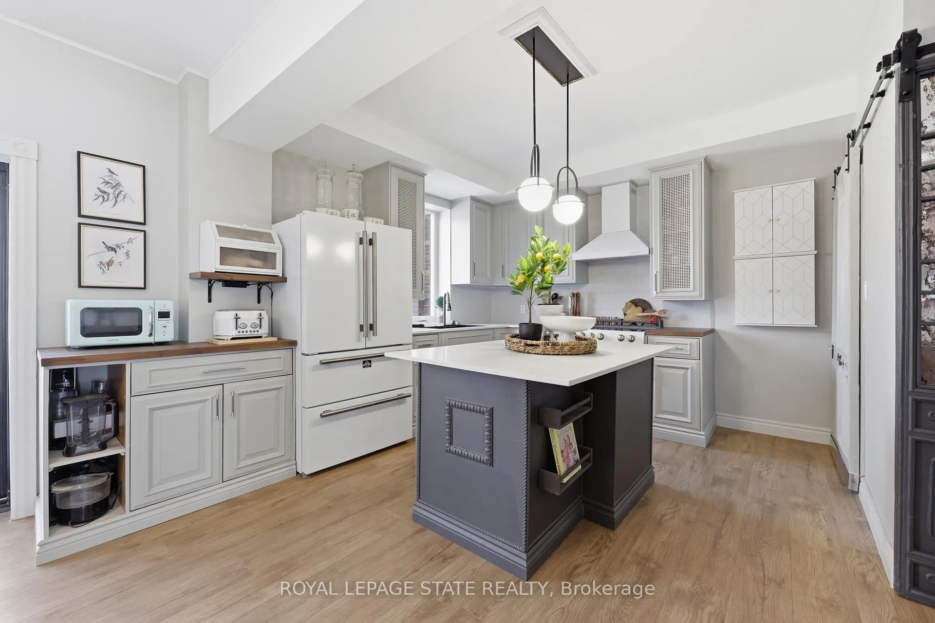 Photo 19 of 361 Cumberland Avenue, Hamilton, Blakeley — HOMEH